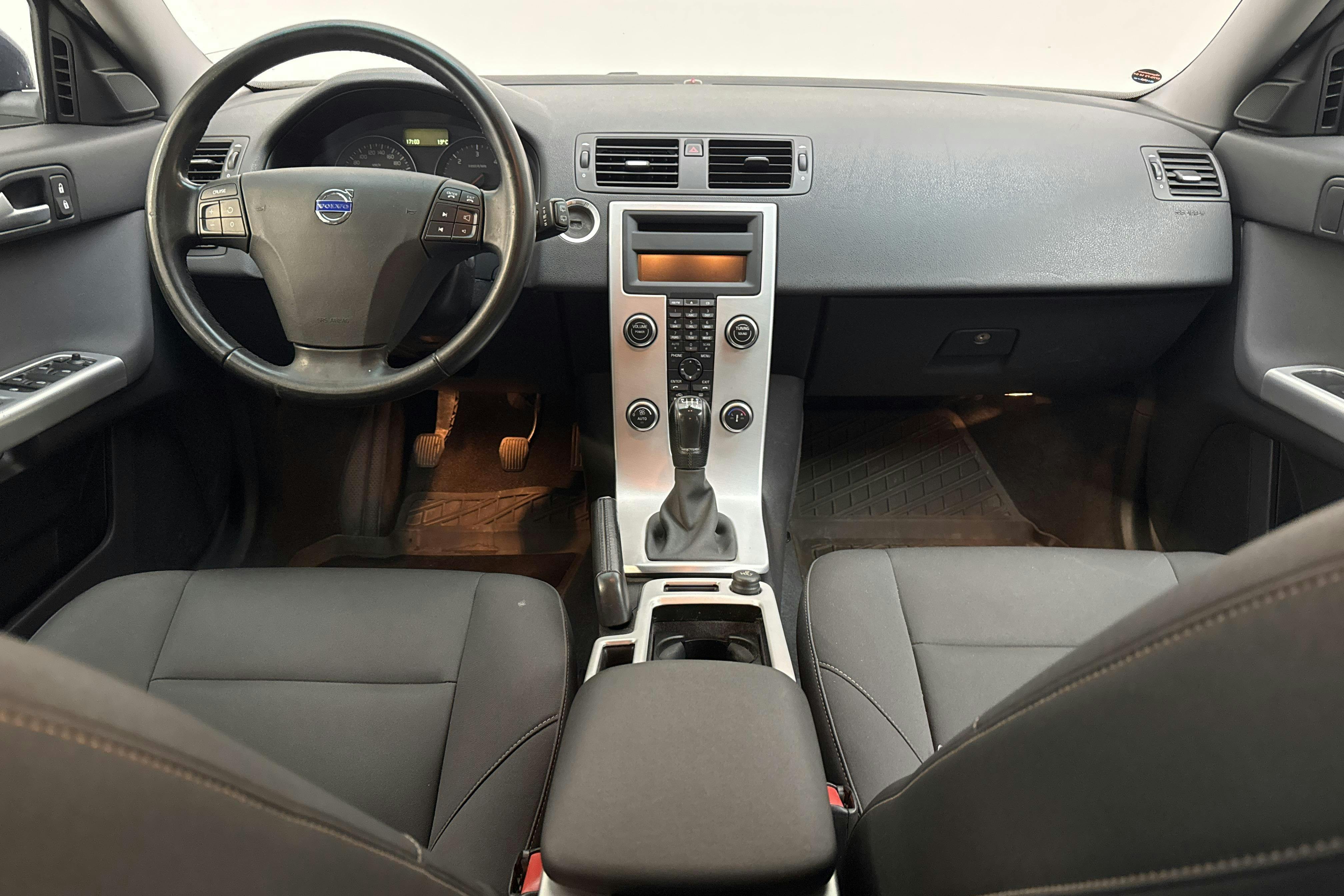 Volvo V50 D2 (115hk) - 18 623 mil - Manuell - blå - 2011