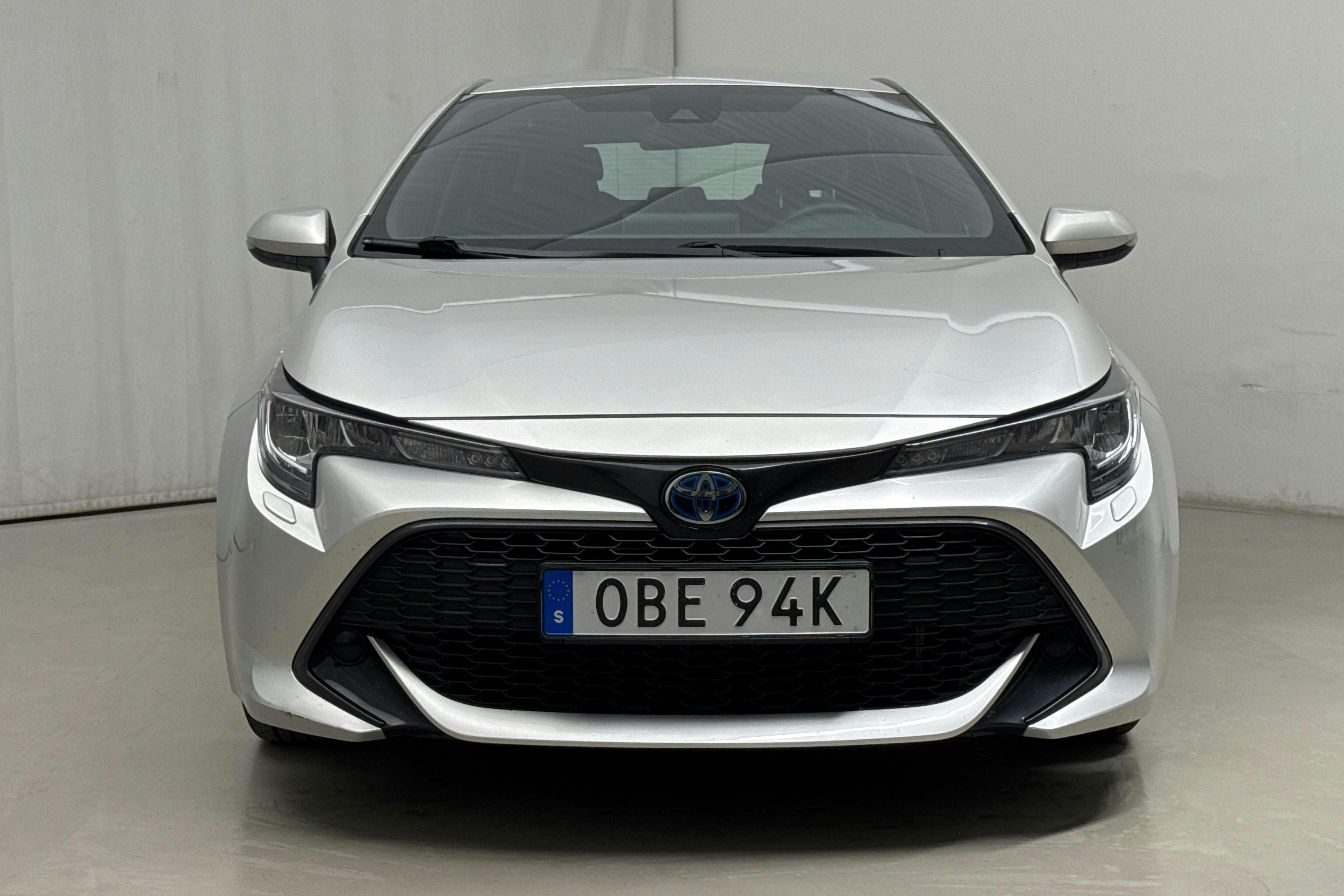 Toyota Corolla 1.8 Hybrid 5dr (122hk) - 2 660 mil - Automat - silver - 2021