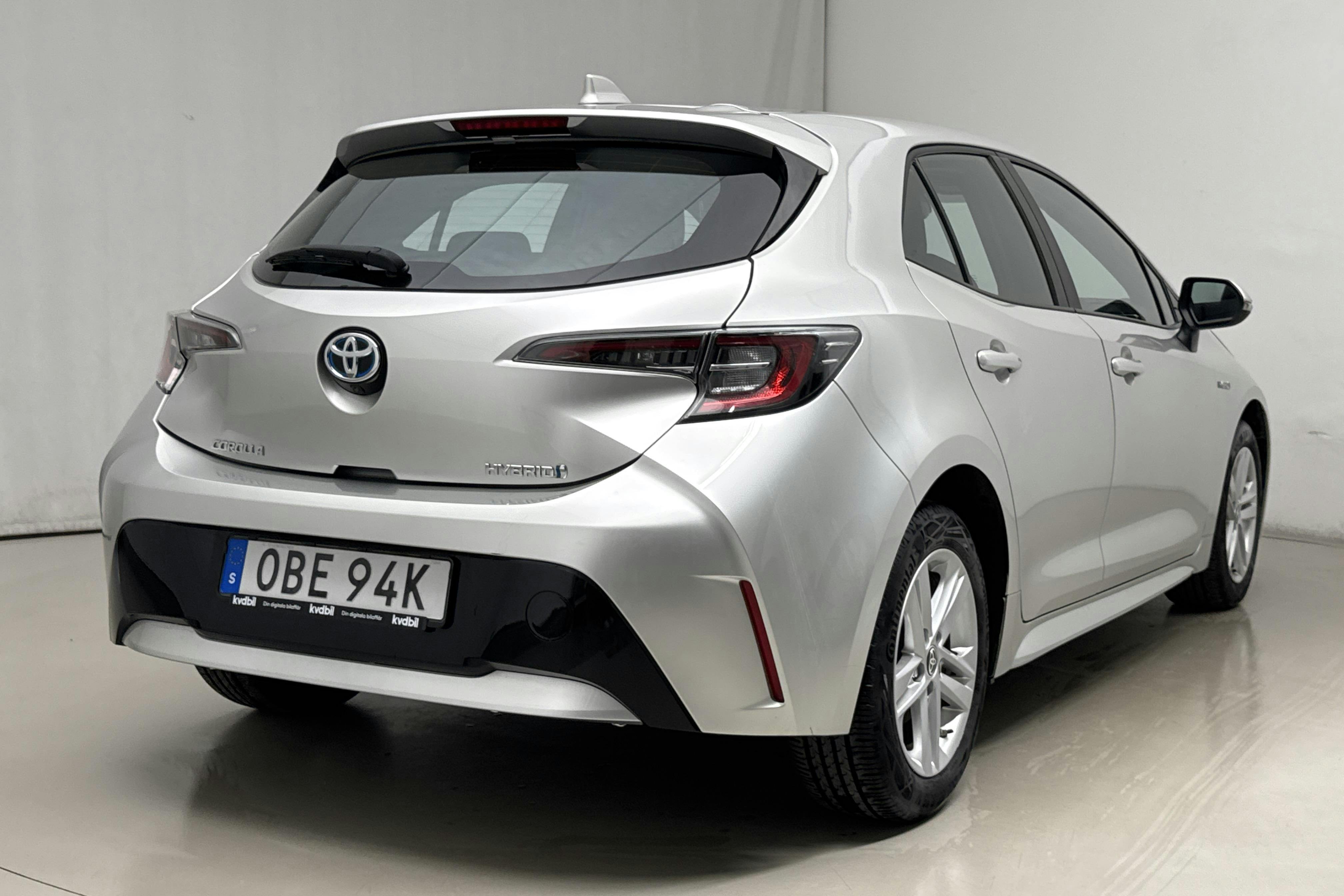 Toyota Corolla 1.8 Hybrid 5dr (122hk) - 2 660 mil - Automat - silver - 2021