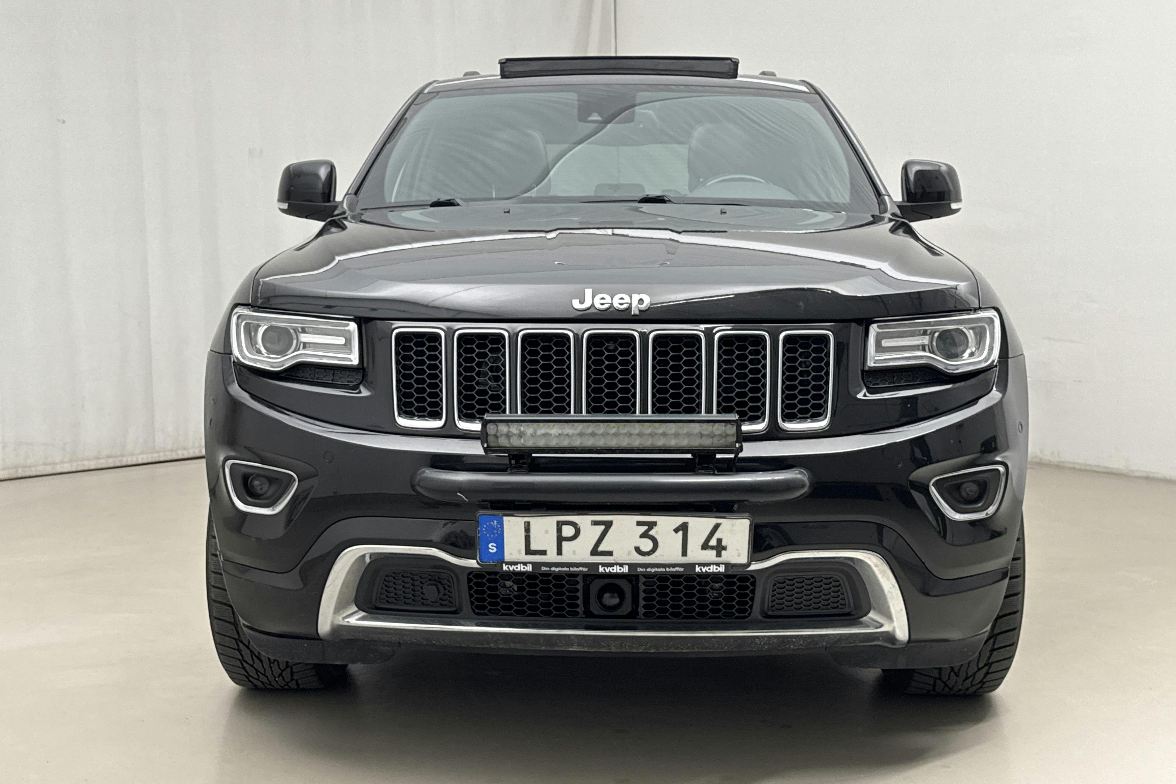 Jeep Grand Cherokee 3.0 CRD V6 AWD (250hk) - 174 830 km - Automaatne - must - 2015