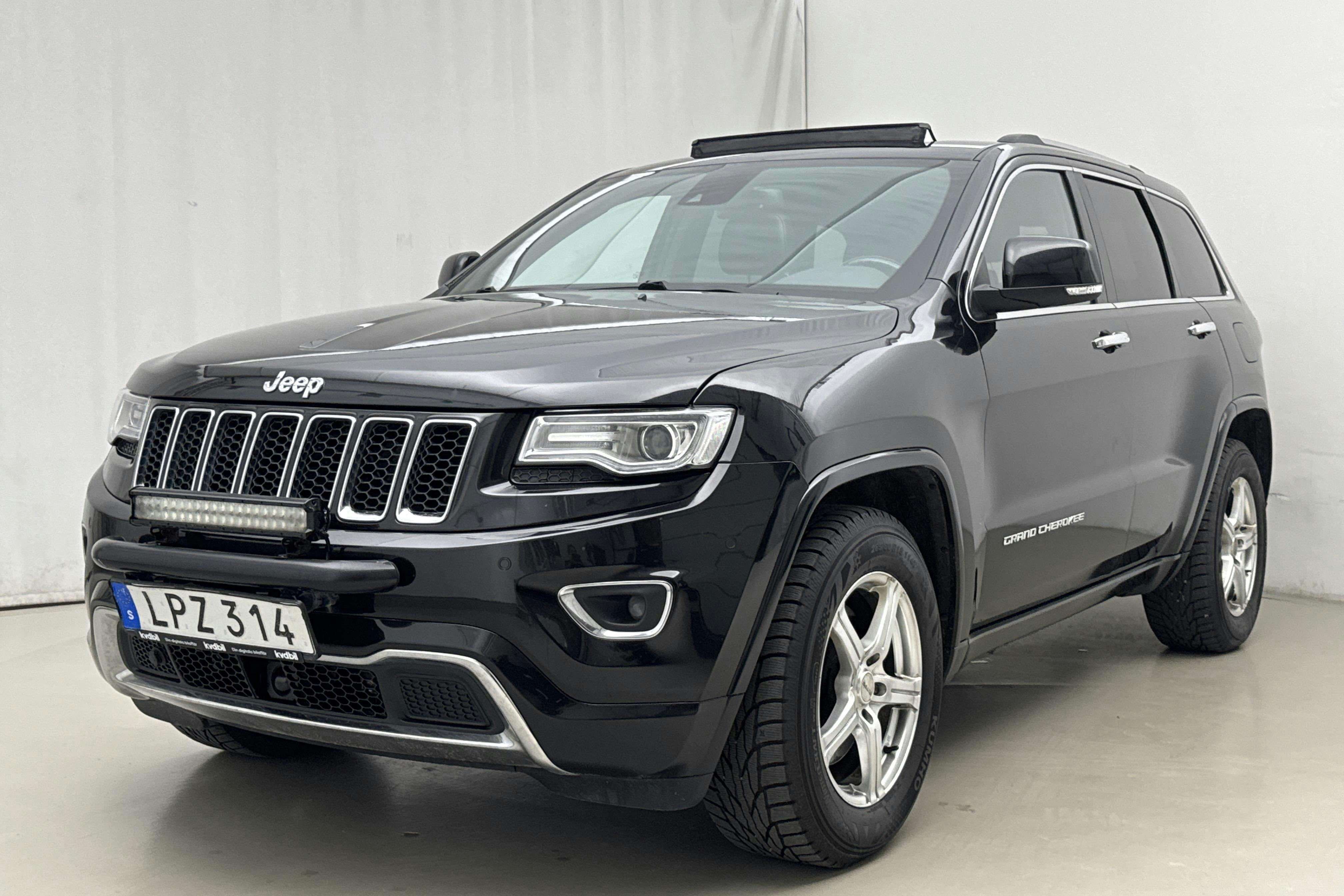 Jeep Grand Cherokee 3.0 CRD V6 AWD (250hk) - 17 483 mil - Automat - svart - 2015