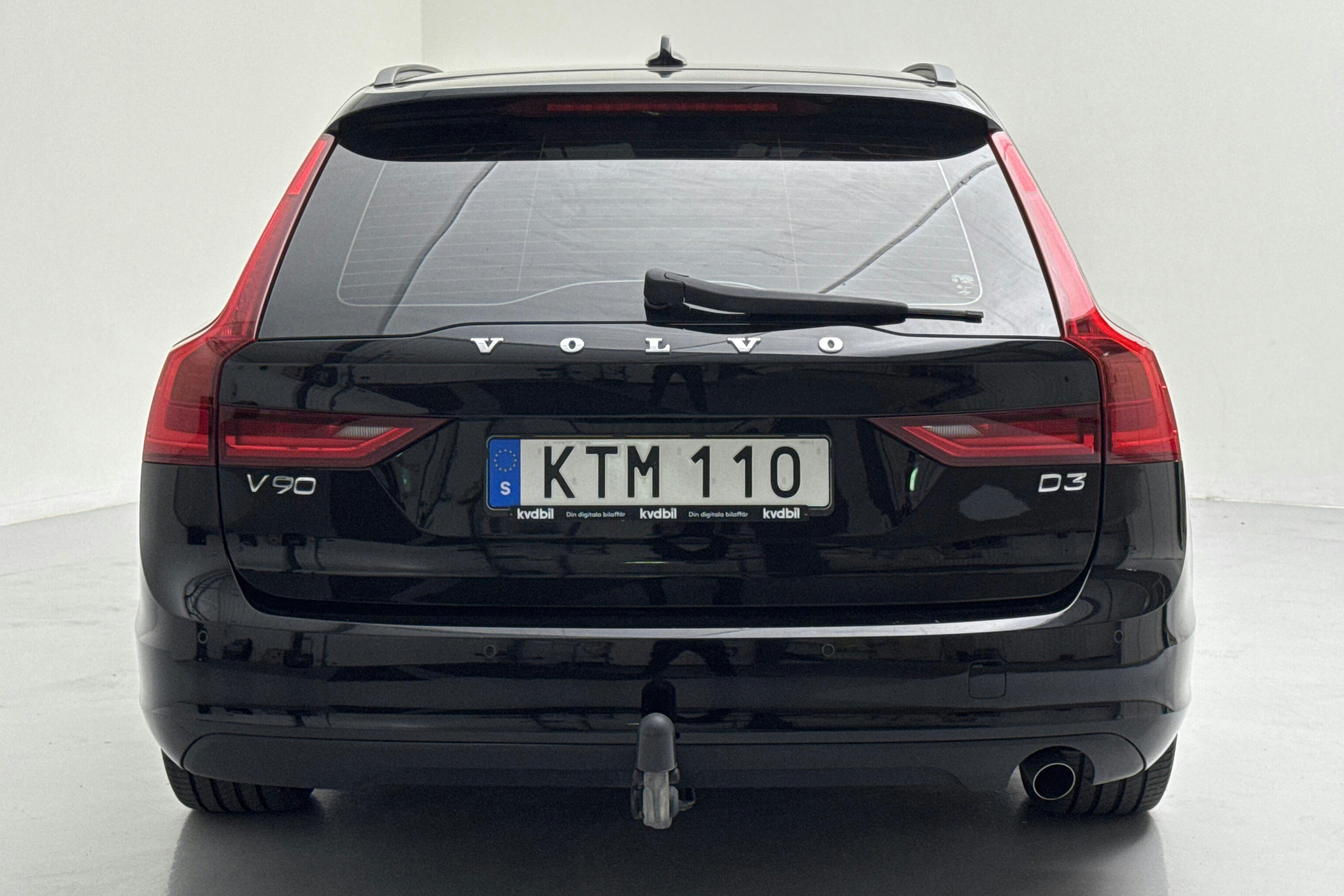 Volvo V90 D3 (150hk) - 85 590 km - Manual - black - 2018