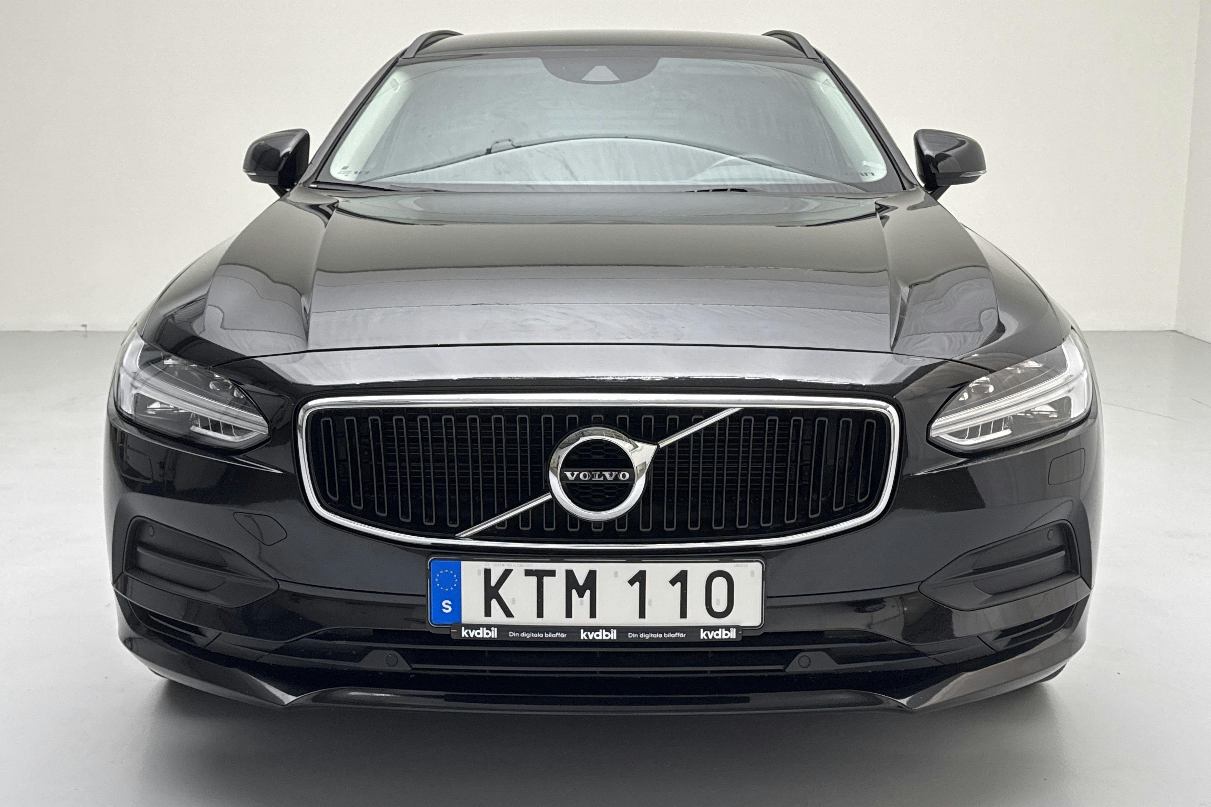 Volvo V90 D3 (150hk) - 85 590 km - Manual - black - 2018