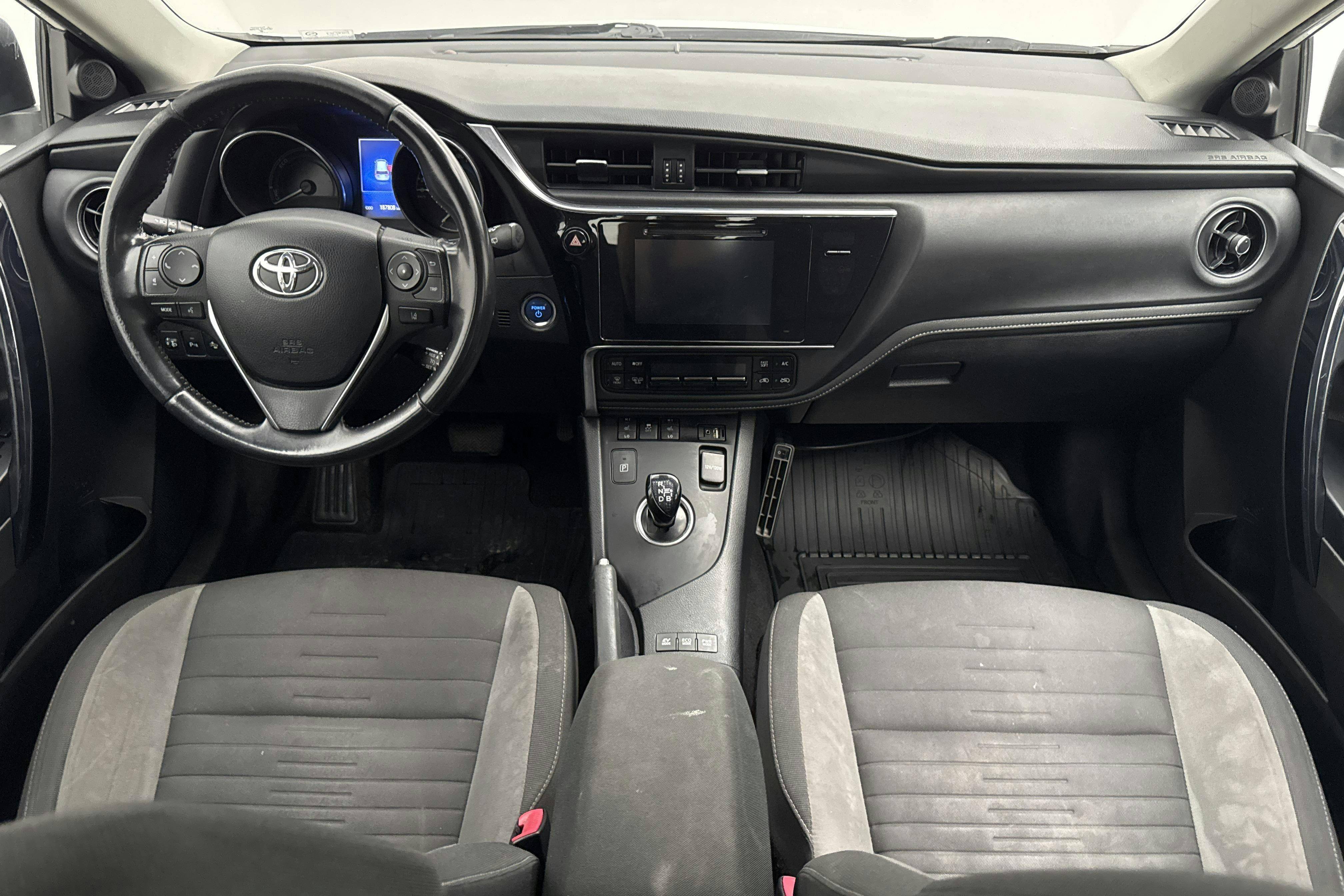 Toyota Auris 1.8 HSD 5dr (99hk) - 187 810 km - Automaatne - valge - 2016