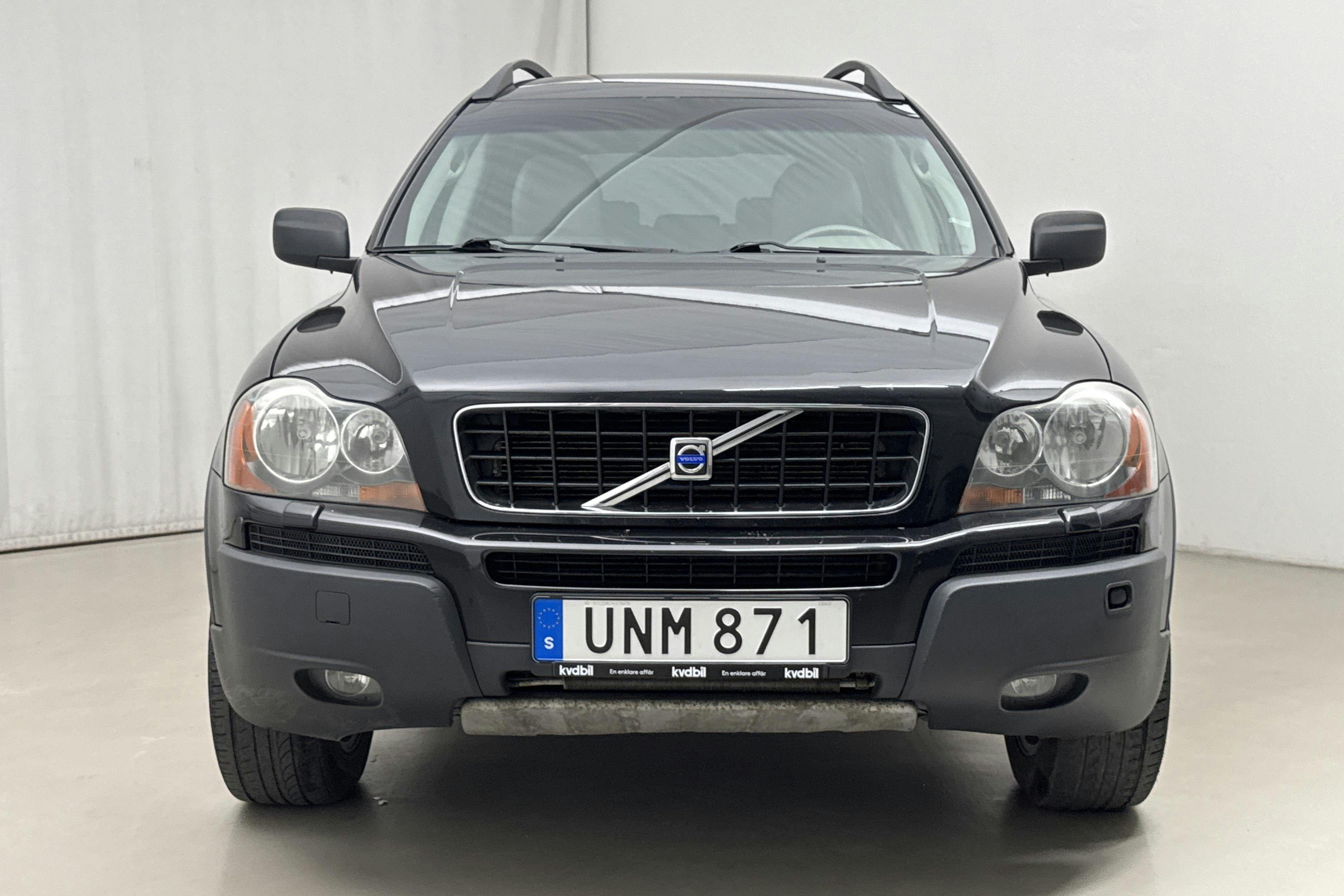 Volvo XC90 2.5T (210hk) - 242 480 km - Automaatne - must - 2004
