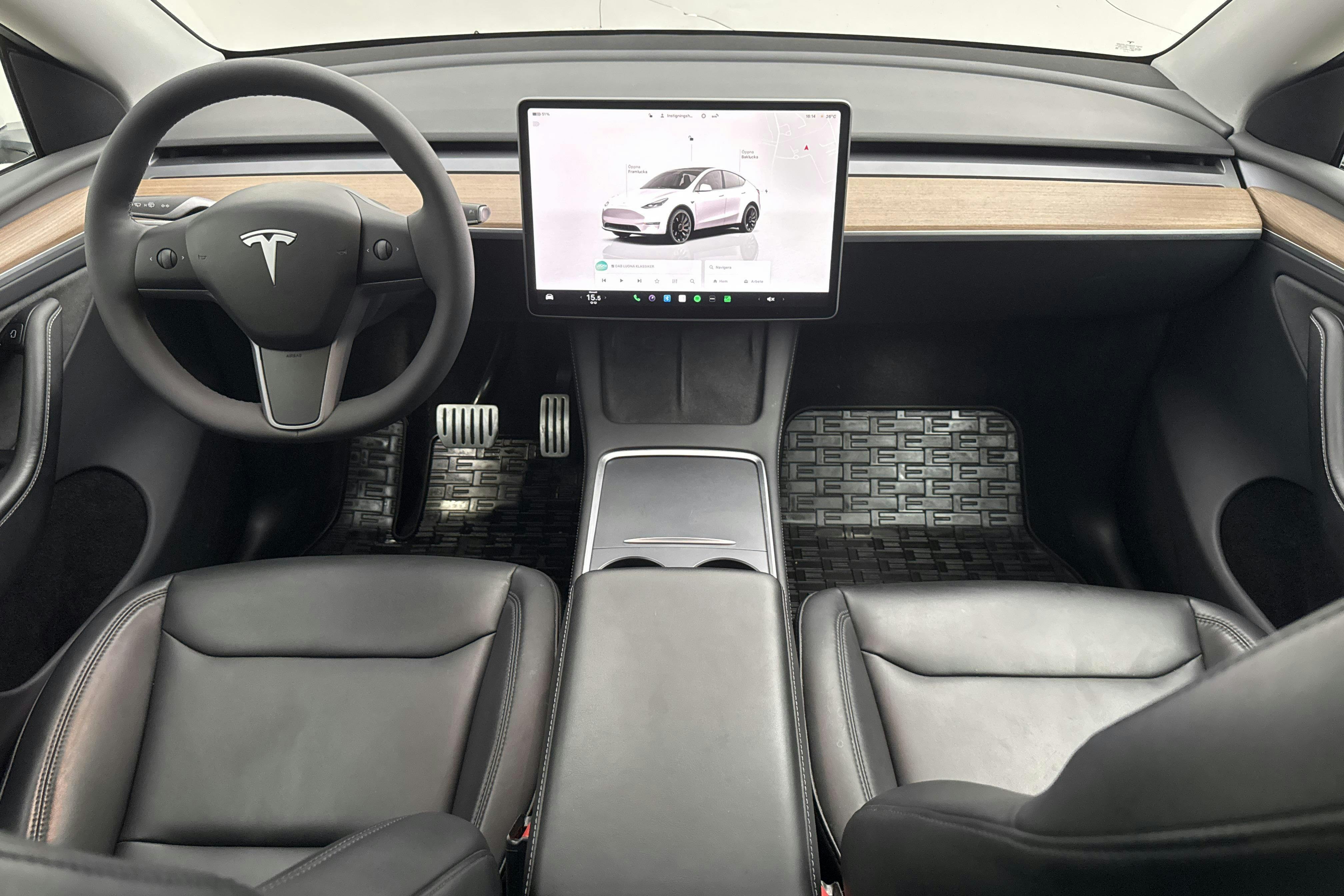 Tesla Model Y Performance Dual Motor AWD - 7 709 mil - Automat - vit - 2023