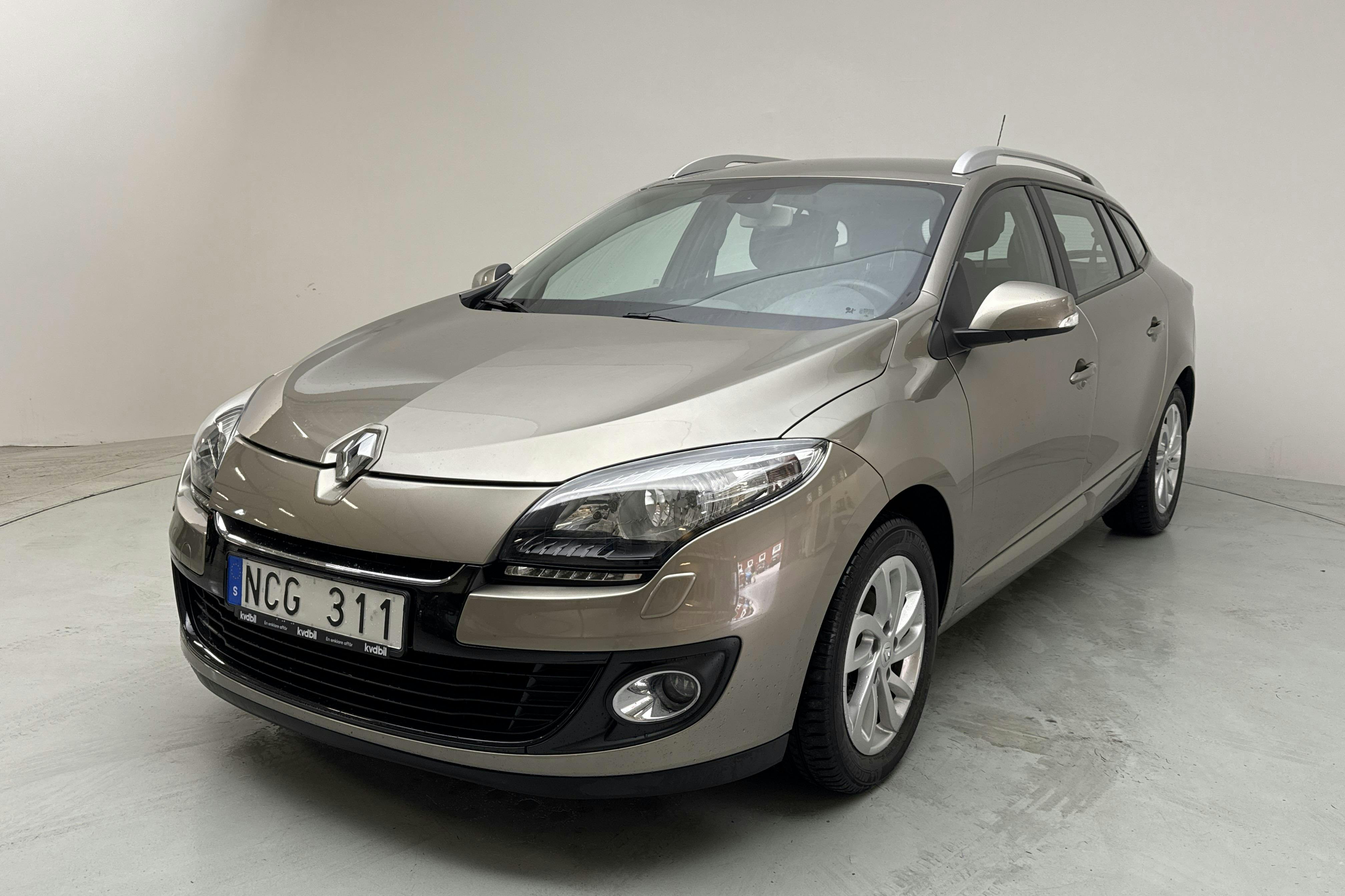 Renault Mégane Phas III 1.5 dCi Sports Tourer (110hk) - 30 910 km - Automatic - Light Brown - 2013