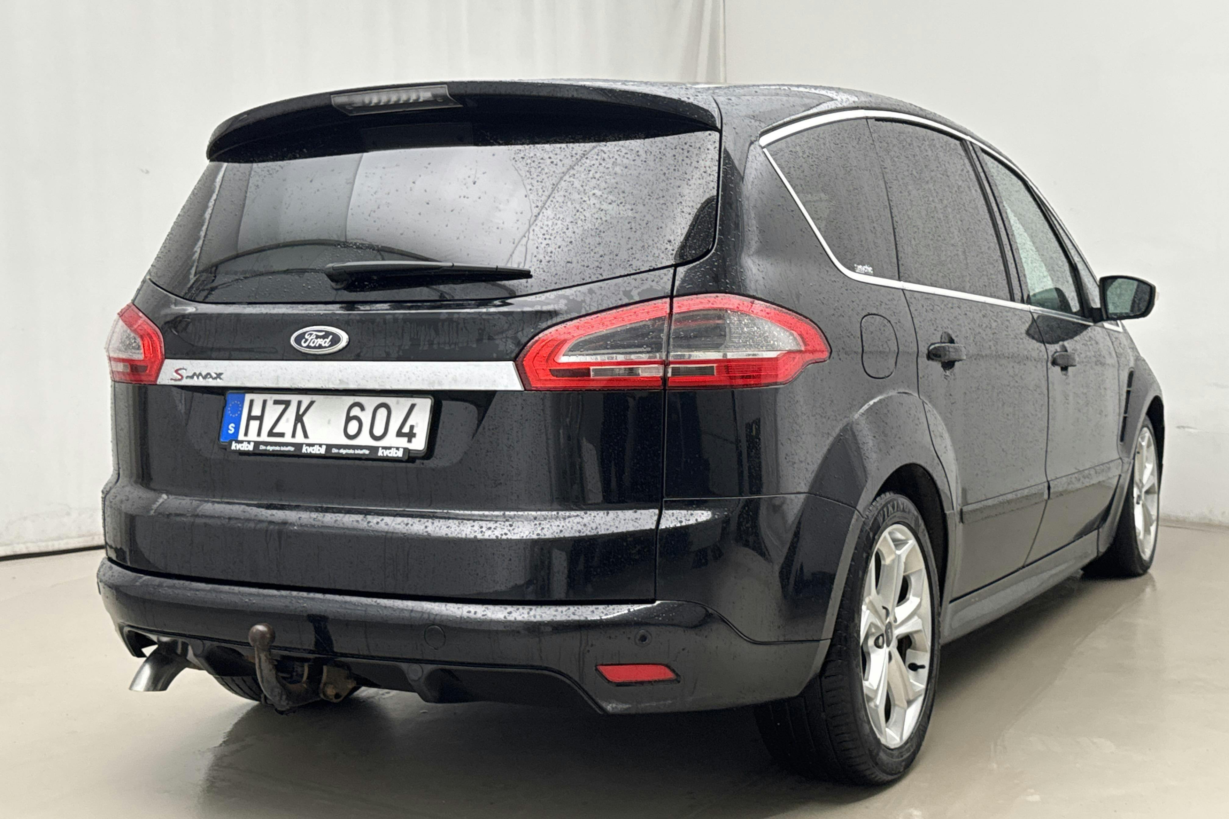 Ford S-MAX 2.0 Duratorq TDCi (163hk) - 194 620 km - Automatic - black - 2013