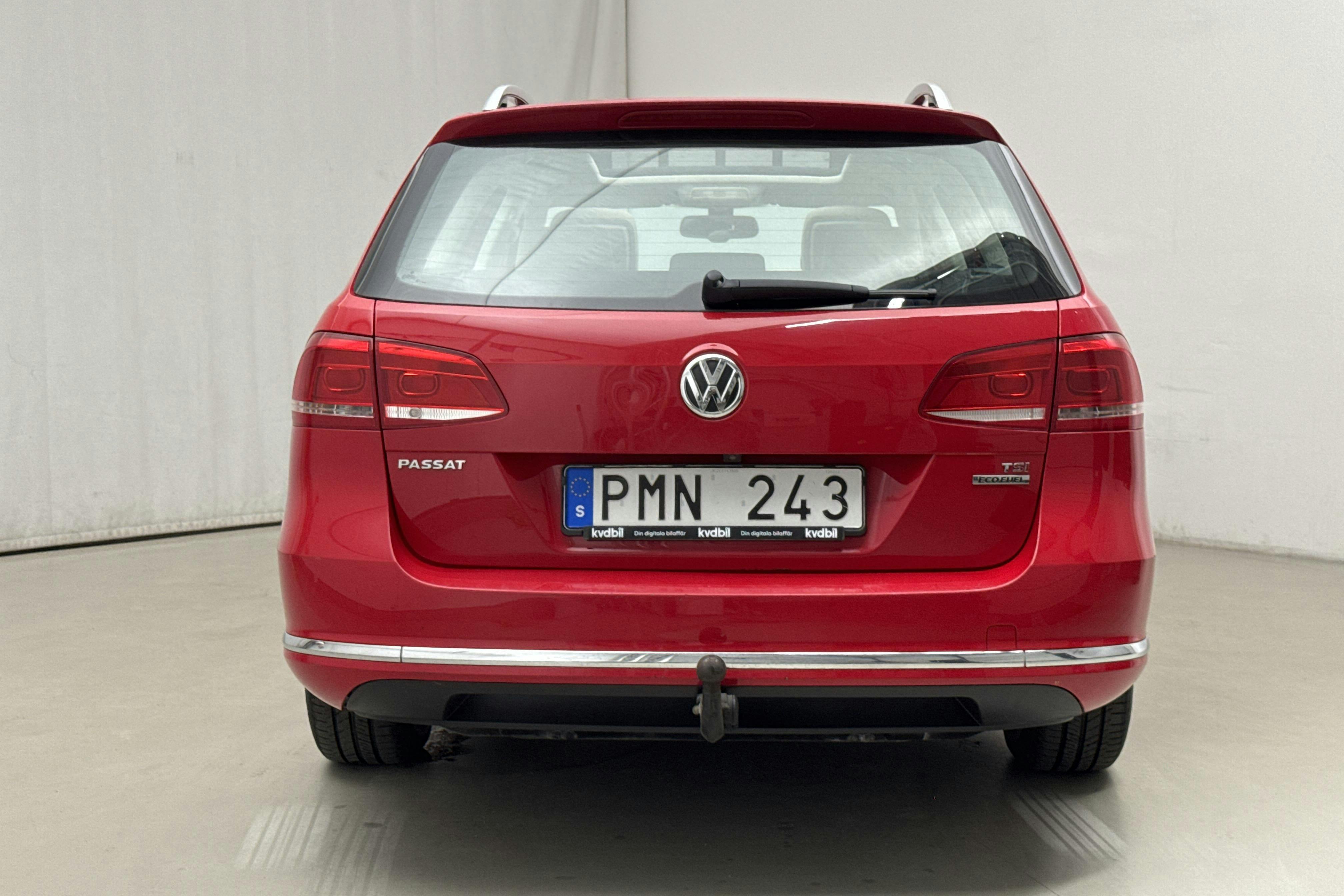 VW Passat 1.4 TSI EcoFuel Variant (150hk) - 184 200 km - Automaatne - punane - 2012
