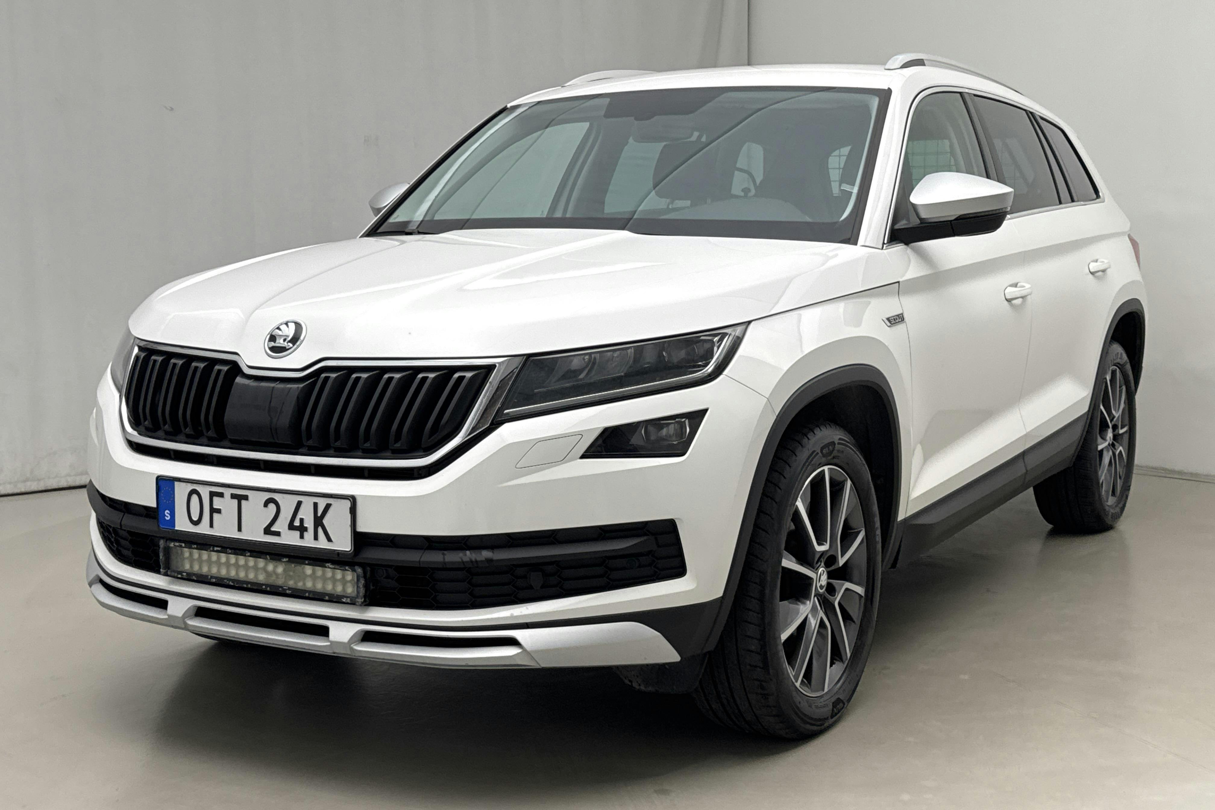 Skoda Kodiaq 2.0 TDI 4X4 (190hk) - 20 428 mil - Automat - vit - 2019