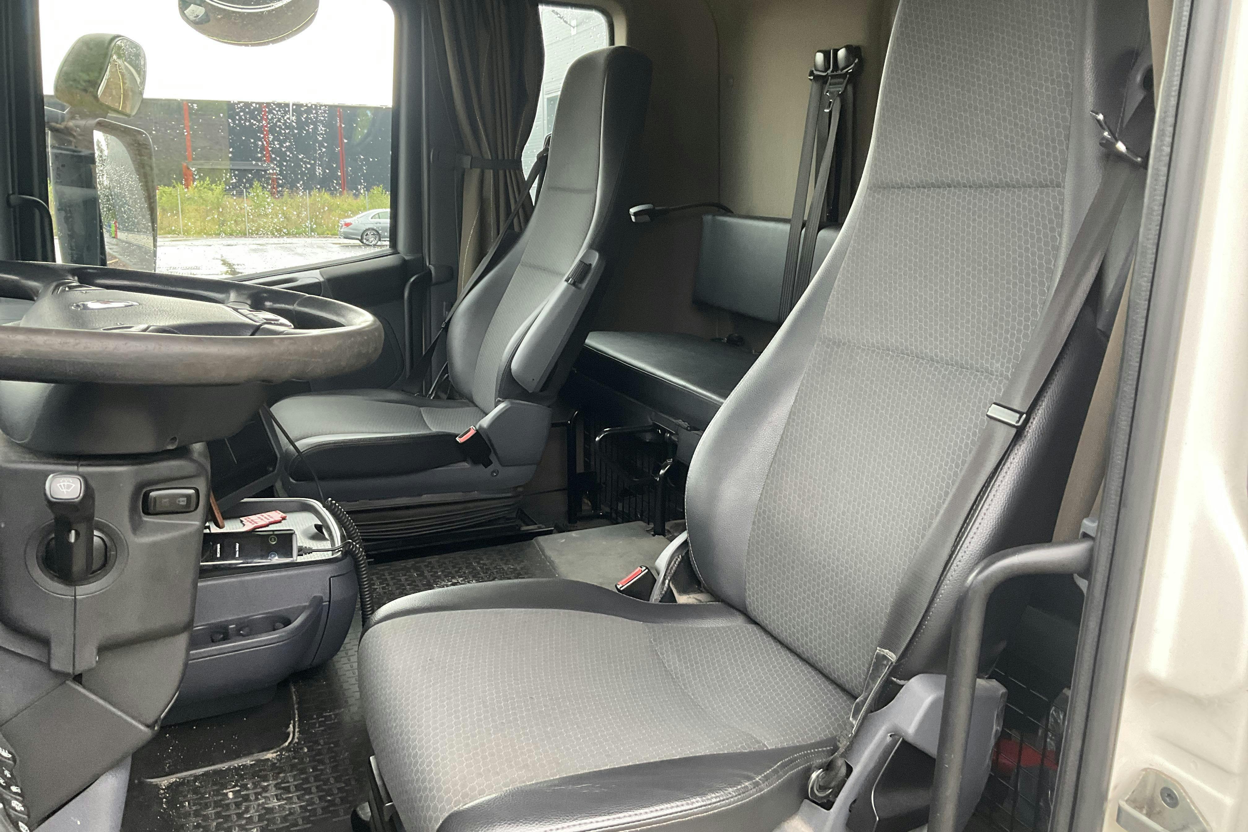 Scania R450 - 156 478 km - Automat - vit - 2016