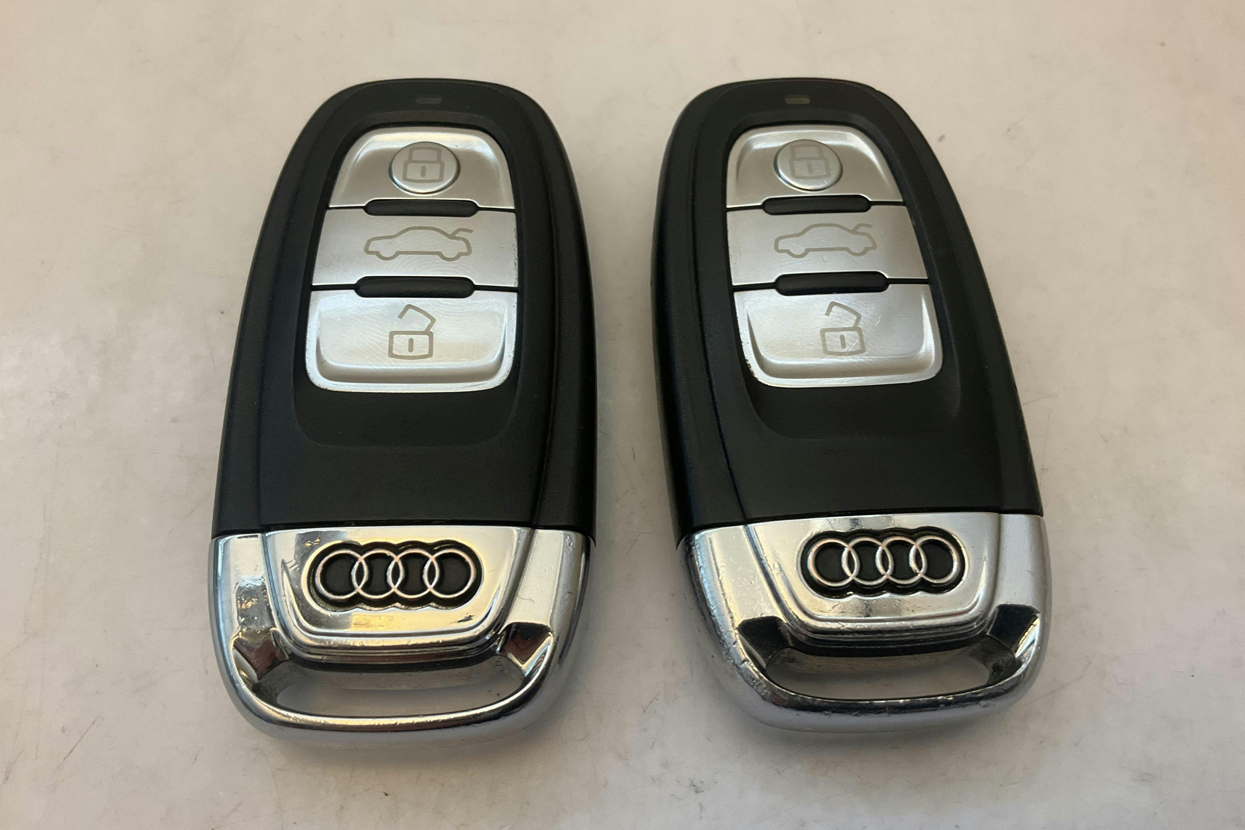 Esitlusfoto 13 aadressil 13: Audi A4 Allroad 2.0 TDI Avant quattro (177hk) - 164 320 km - Automaatne - must - 2013