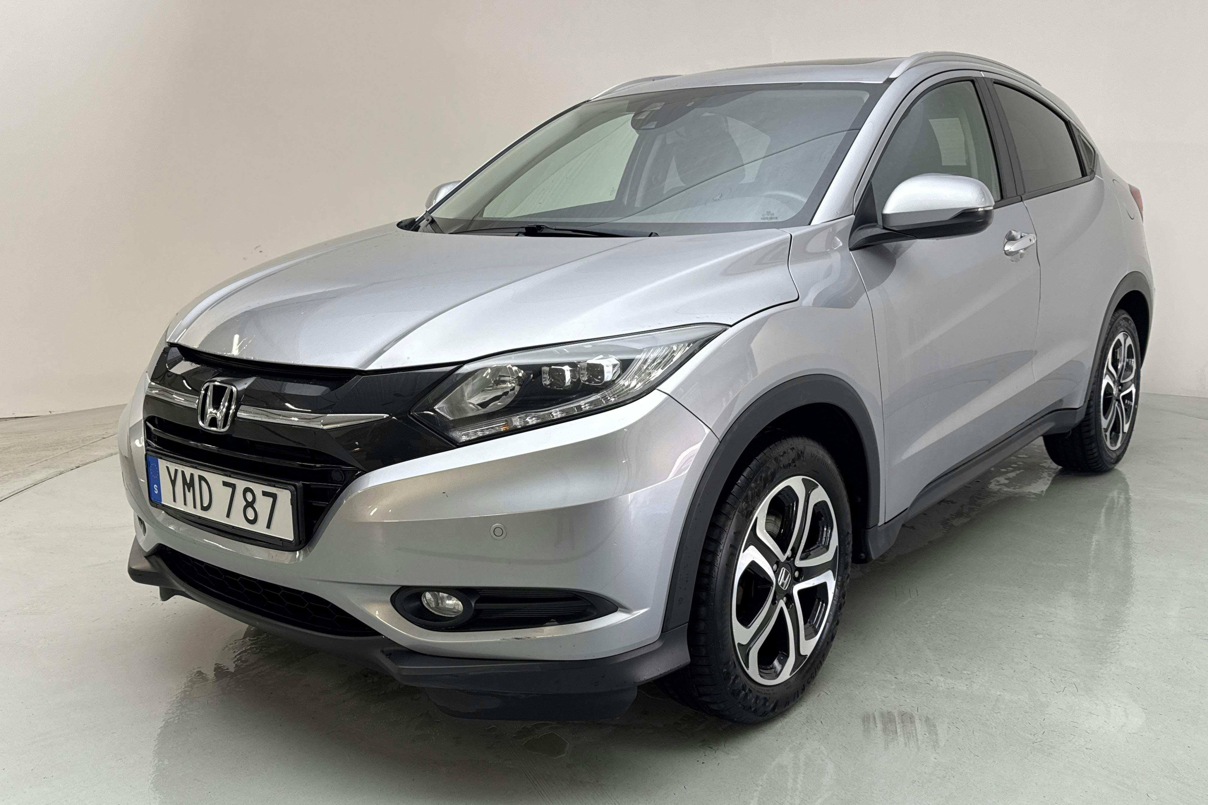 Honda HR-V 1.5 2WD (130hk) - 53 510 km - Automatic - silver - 2018