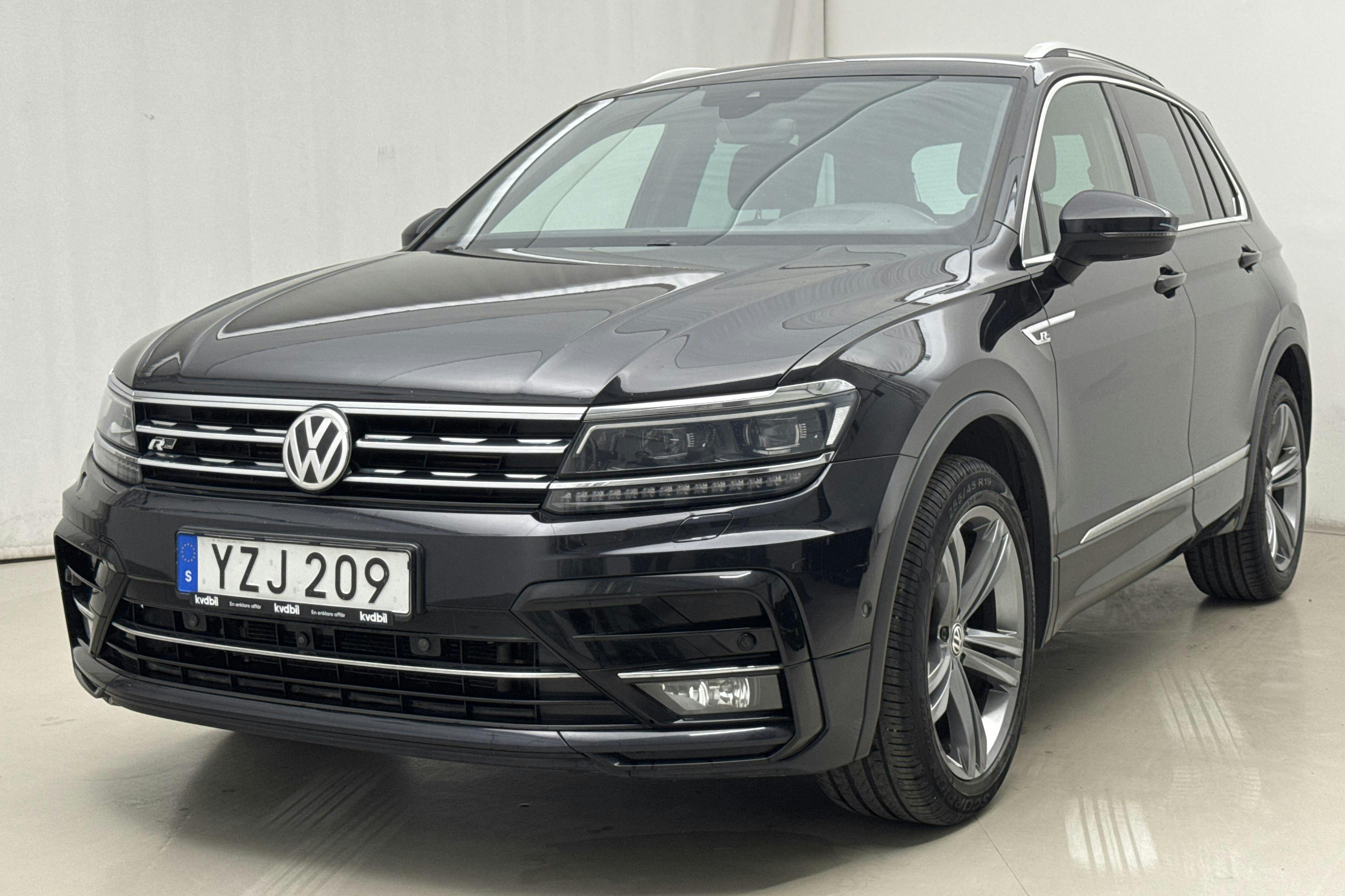VW Tiguan 2.0 TSI 4MOTION (220hk) - 182 050 km - Automatic - black - 2018