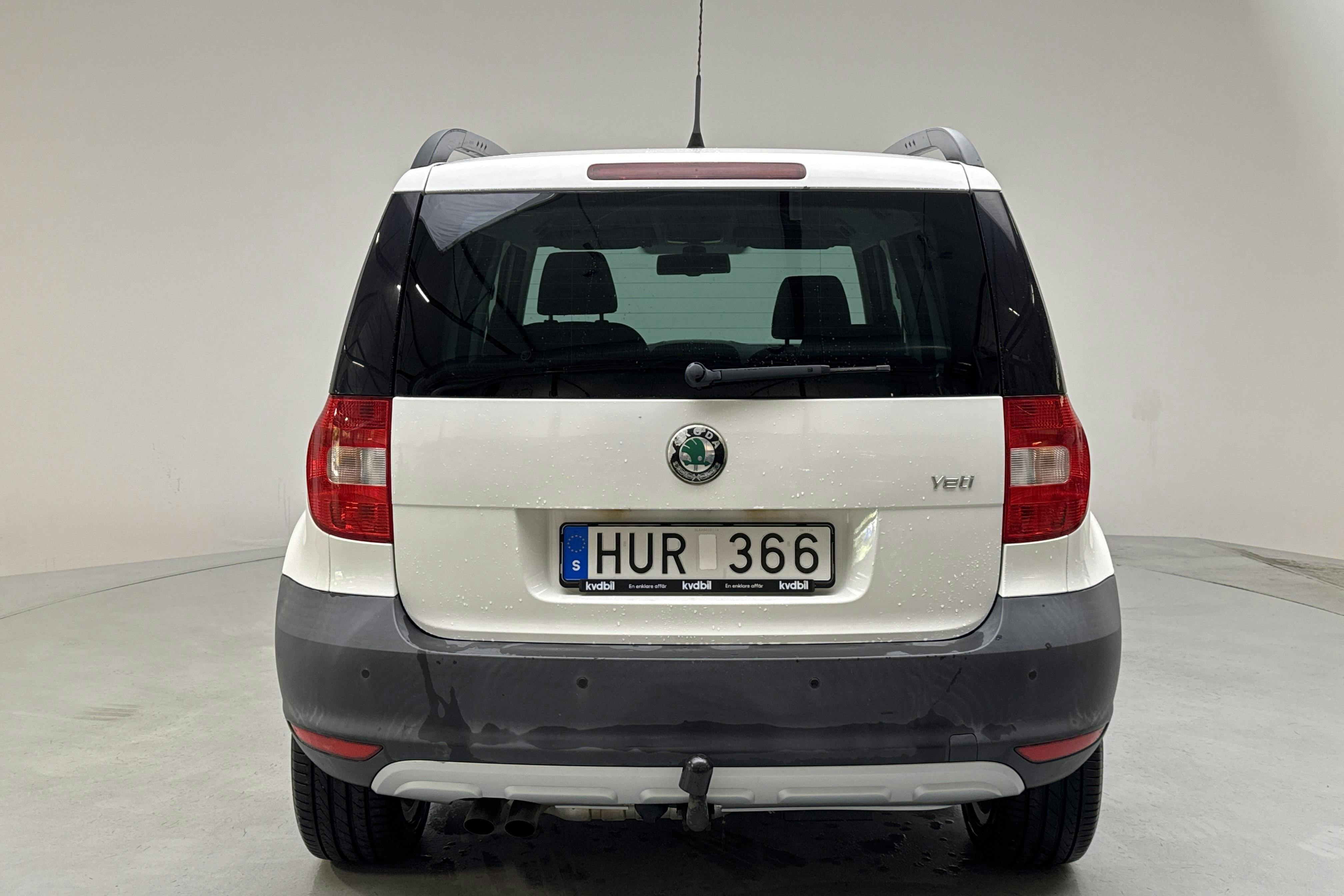 Skoda Yeti 1.2 TSI (105hk) - 181 700 km - Käsitsi - valge - 2010