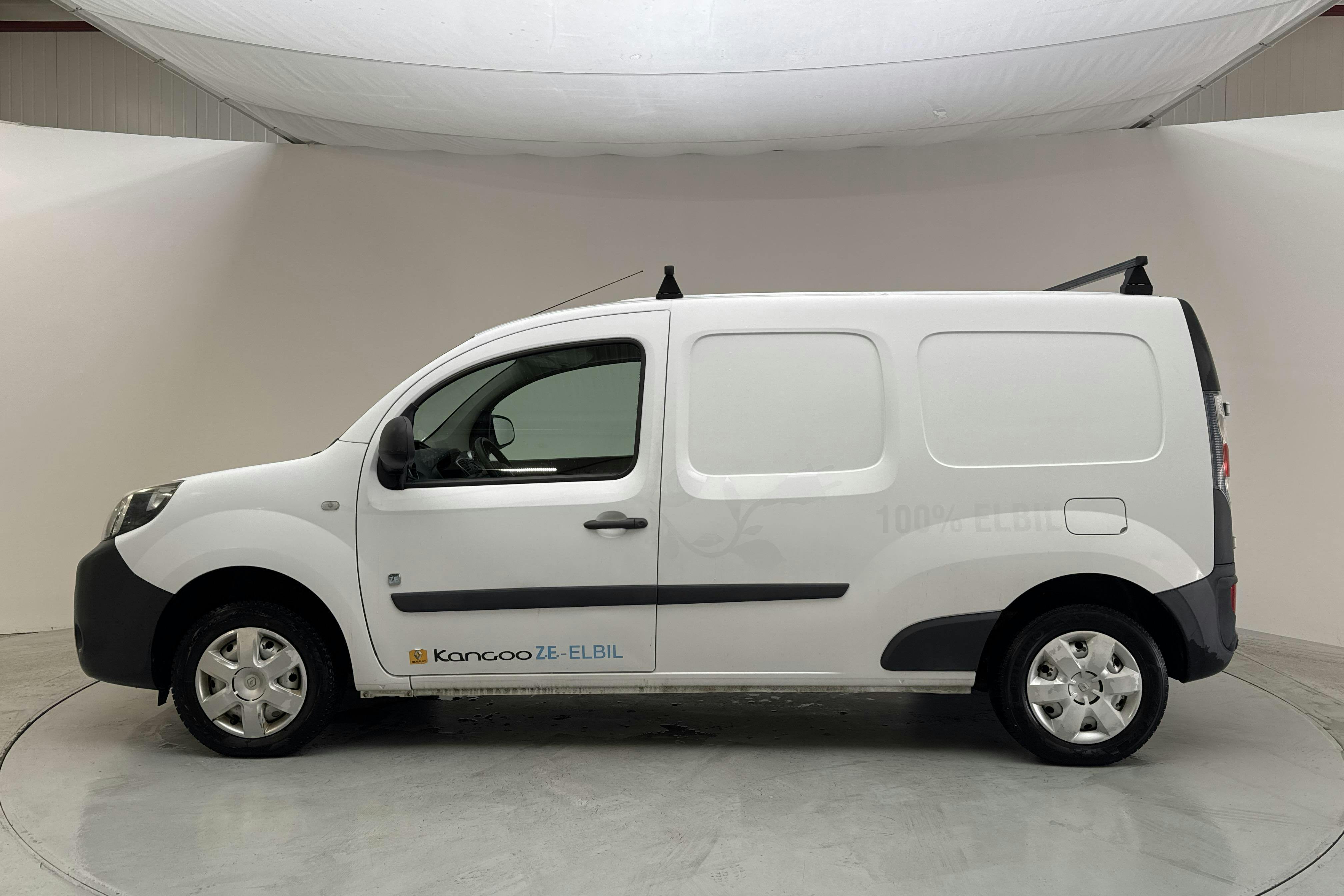 Esitlusfoto 2 aadressil 12: Renault Kangoo II Z.E. 22 kWh Maxi Skåp (60hk) - 47 580 km - Automaatne - valge - 2015