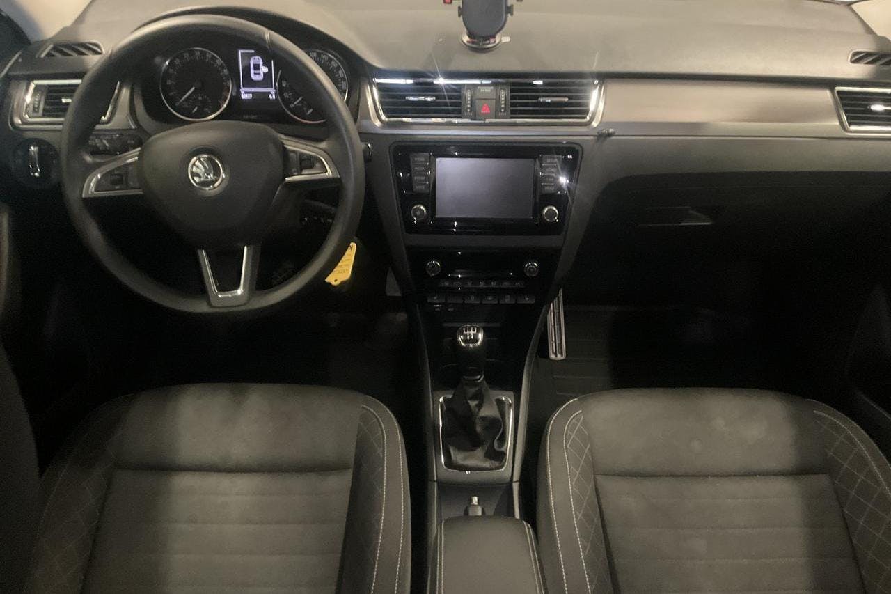 Skoda Rapid 1.4 TDI Spaceback (90hk) - 6 055 mil - Manuell - silver - 2017