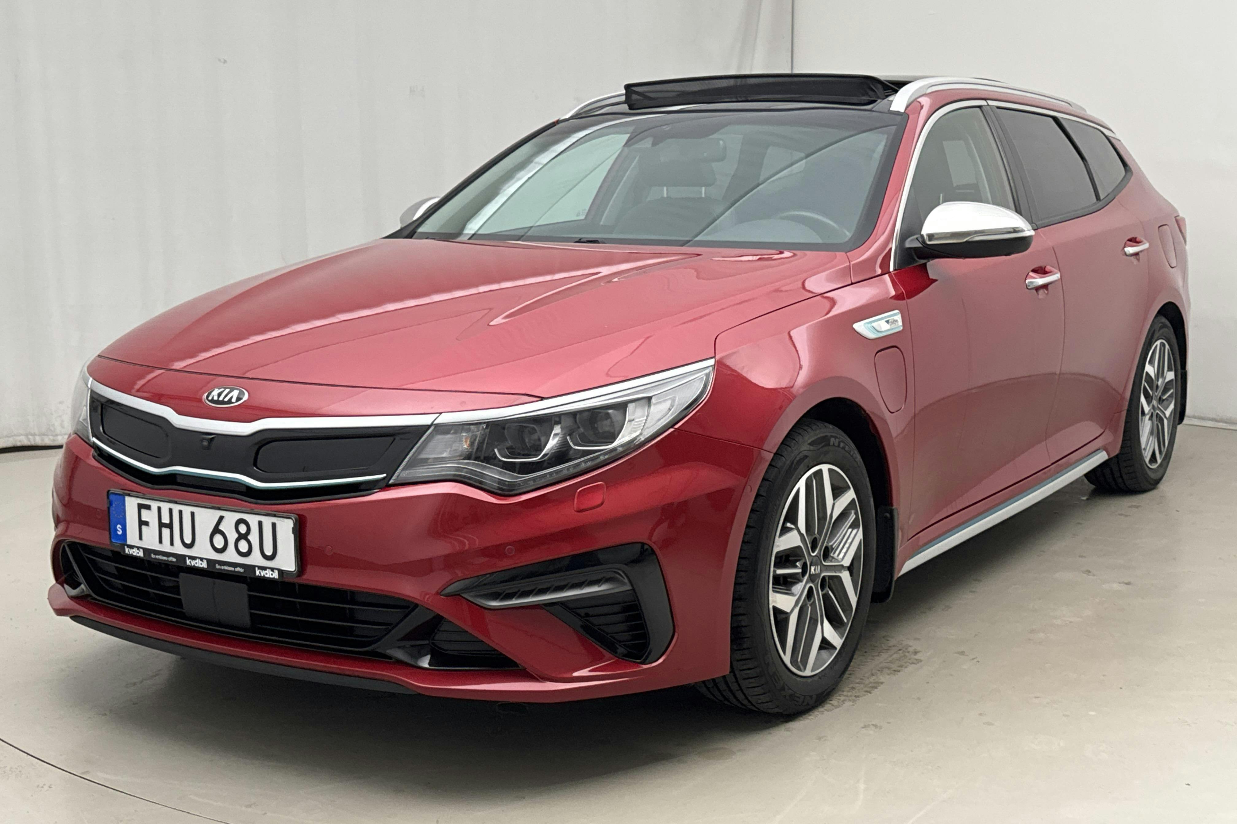 KIA Optima 2.0 GDi Plug-in Hybrid SW (205hk) - 102 990 km - Automatic - red - 2019