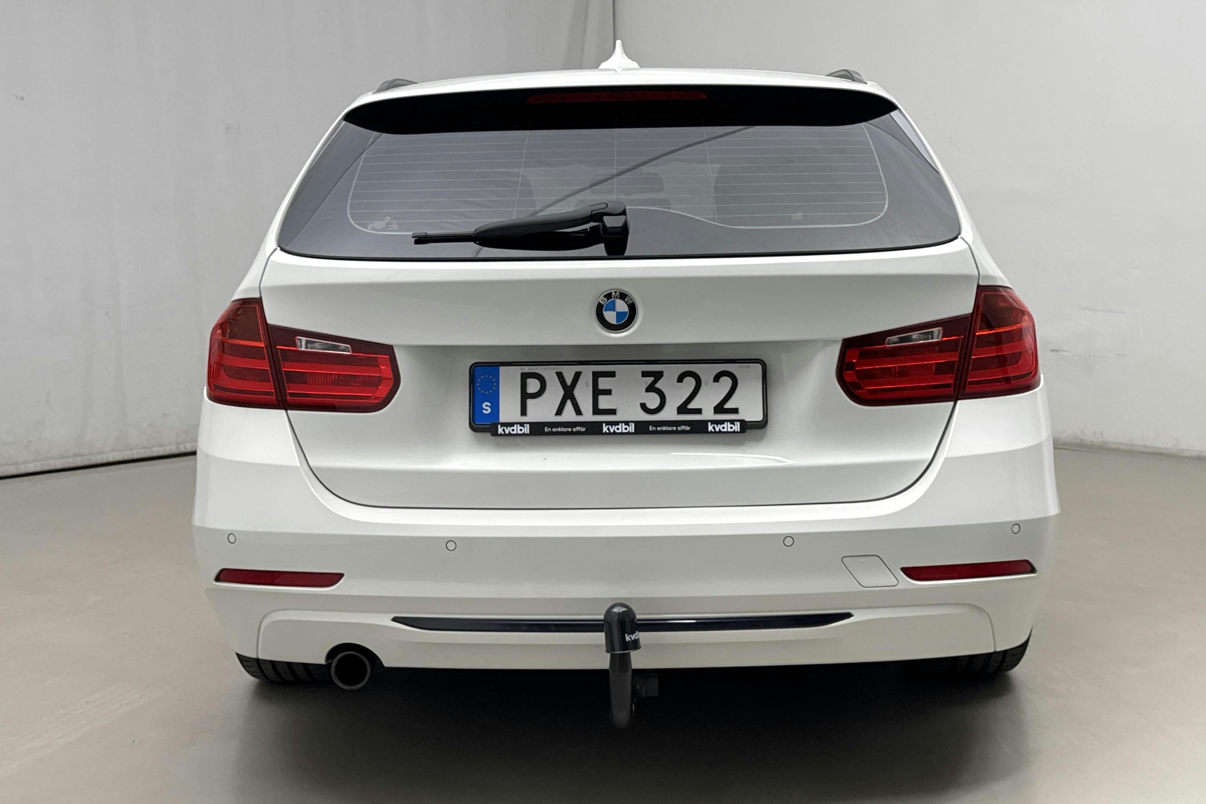 BMW 320d Touring, F31 (184hk) - 108 480 km - Automaatne - valge - 2015