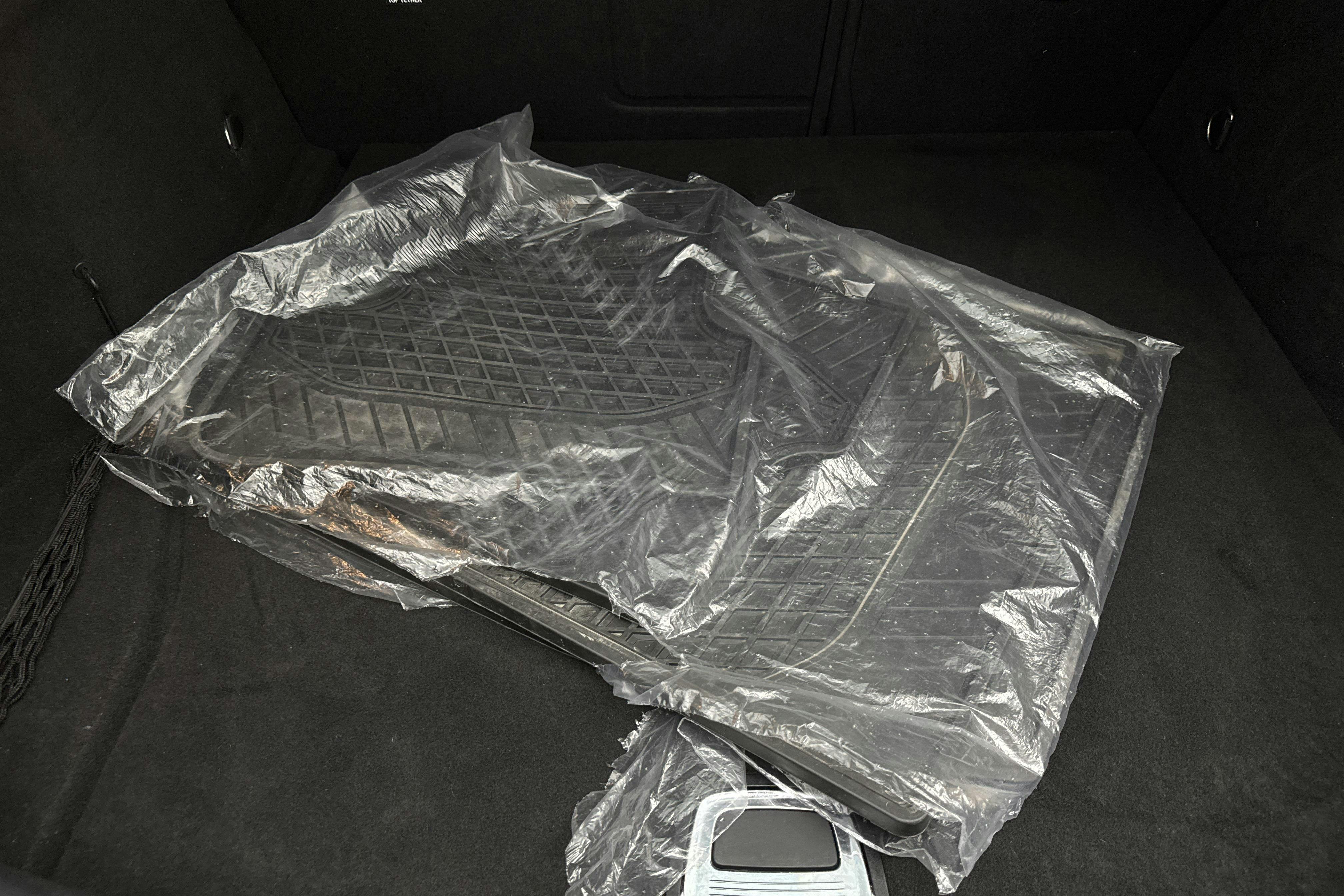 Presentation photo 14 of 14: Mercedes CLA 200 Shooting Brake X117 (156hk) - 103 630 km - Manual - black - 2018