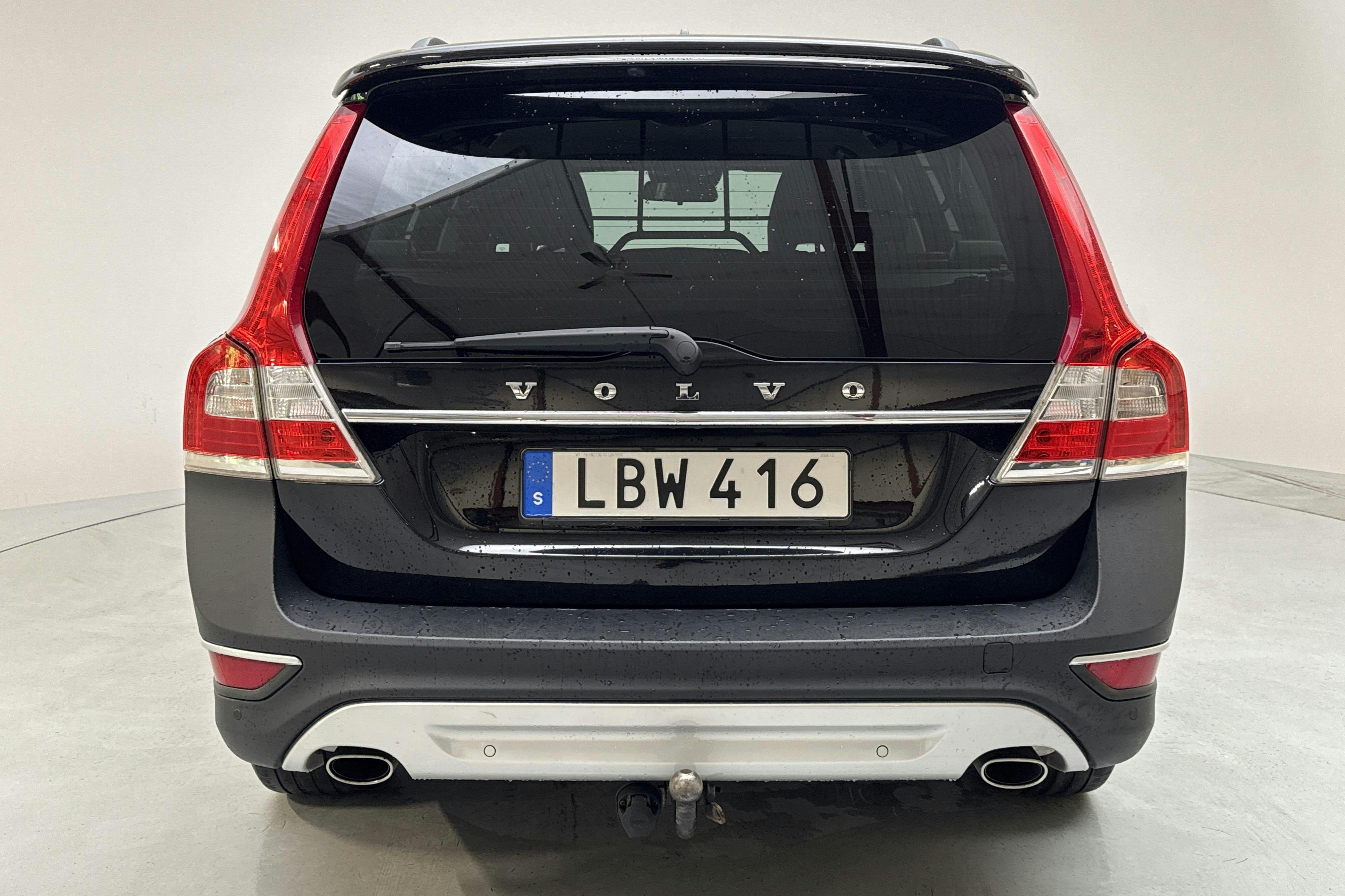 Volvo XC70 II D4 2WD (181hk) - 176 770 km - Käsitsi - must - 2016