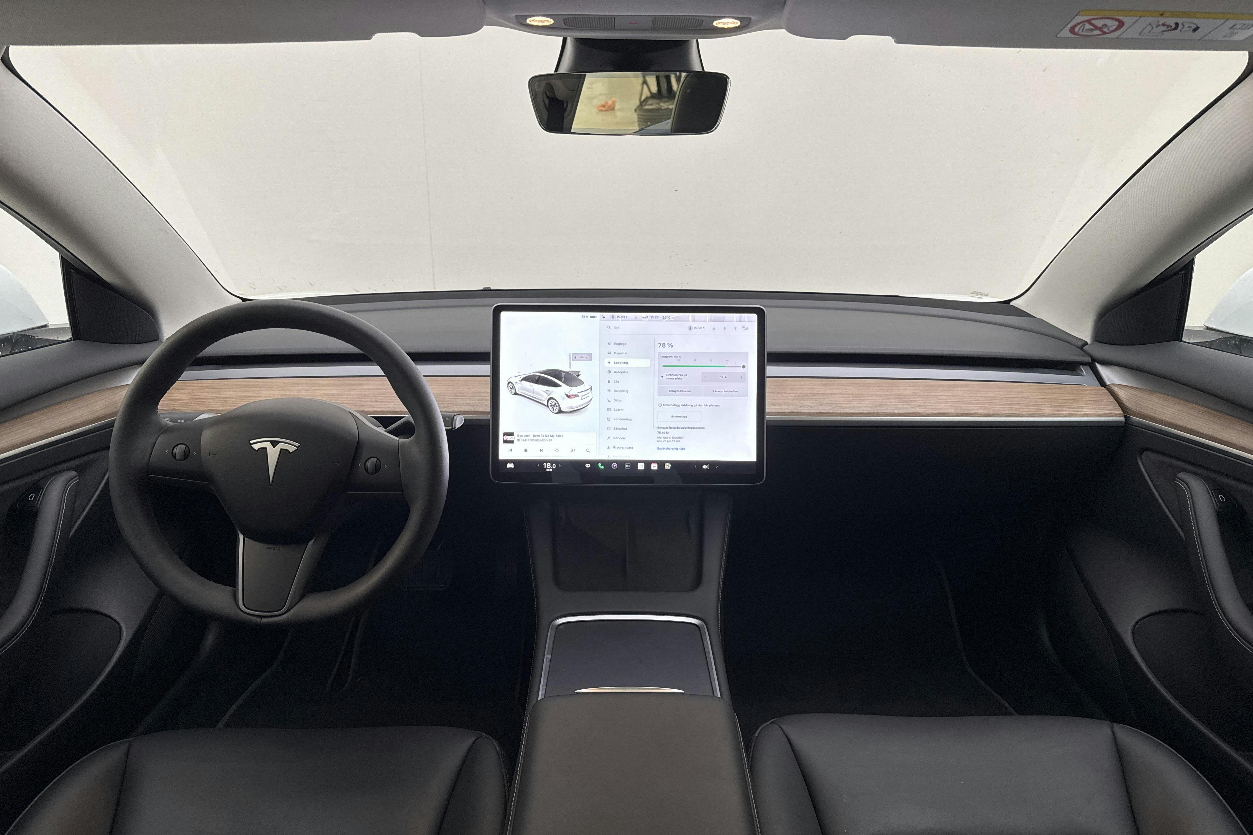Tesla Model 3 Standard Range RWD - 79 250 km - Automatyczna - biały - 2021