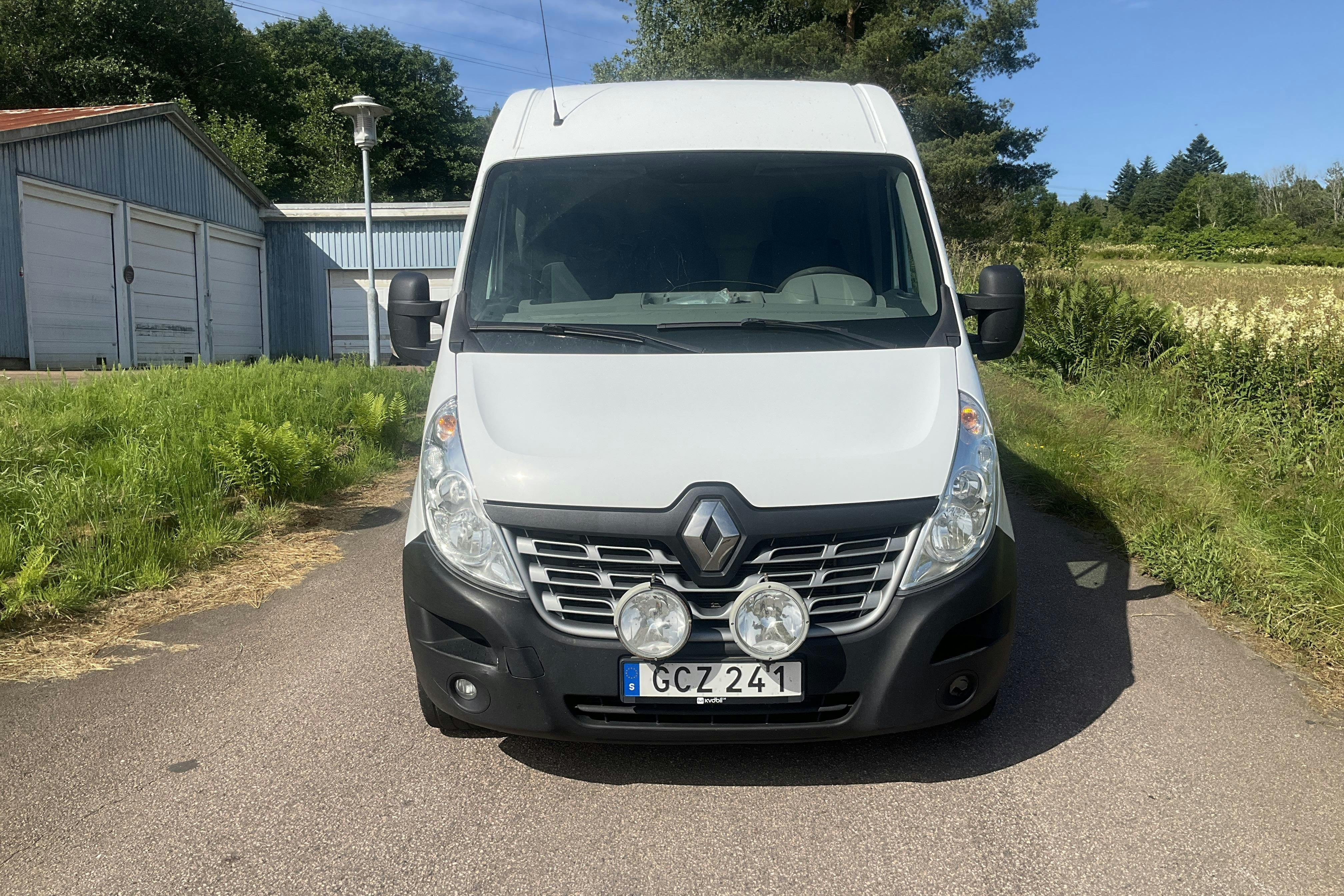 Renault Master 2.3 dCi FAP 2WD (125hk) - 31 744 mil - Manuell - vit - 2015