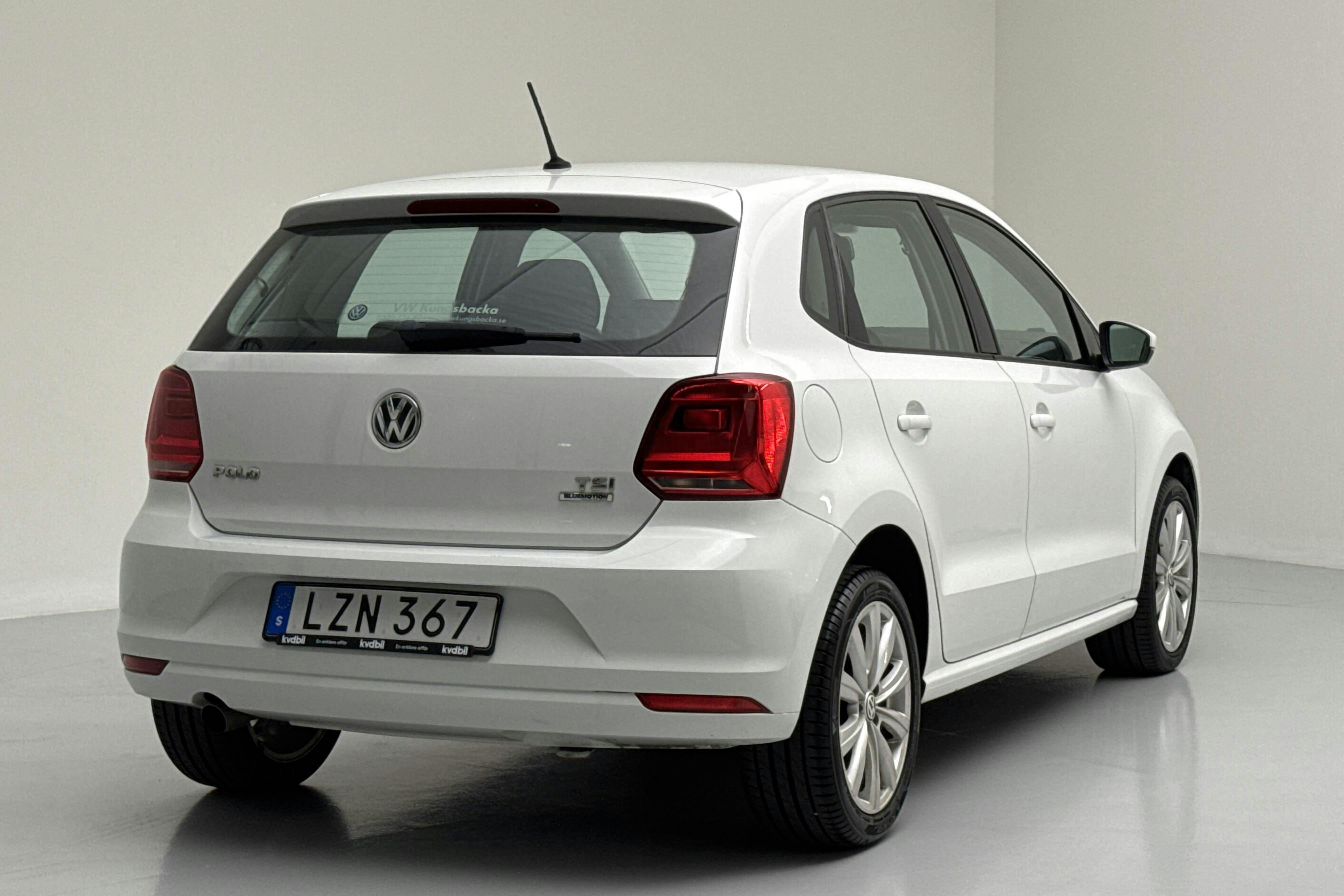 VW Polo 1.2 TSI 5dr (90hk) - 9 353 mil - Manuell - vit - 2016
