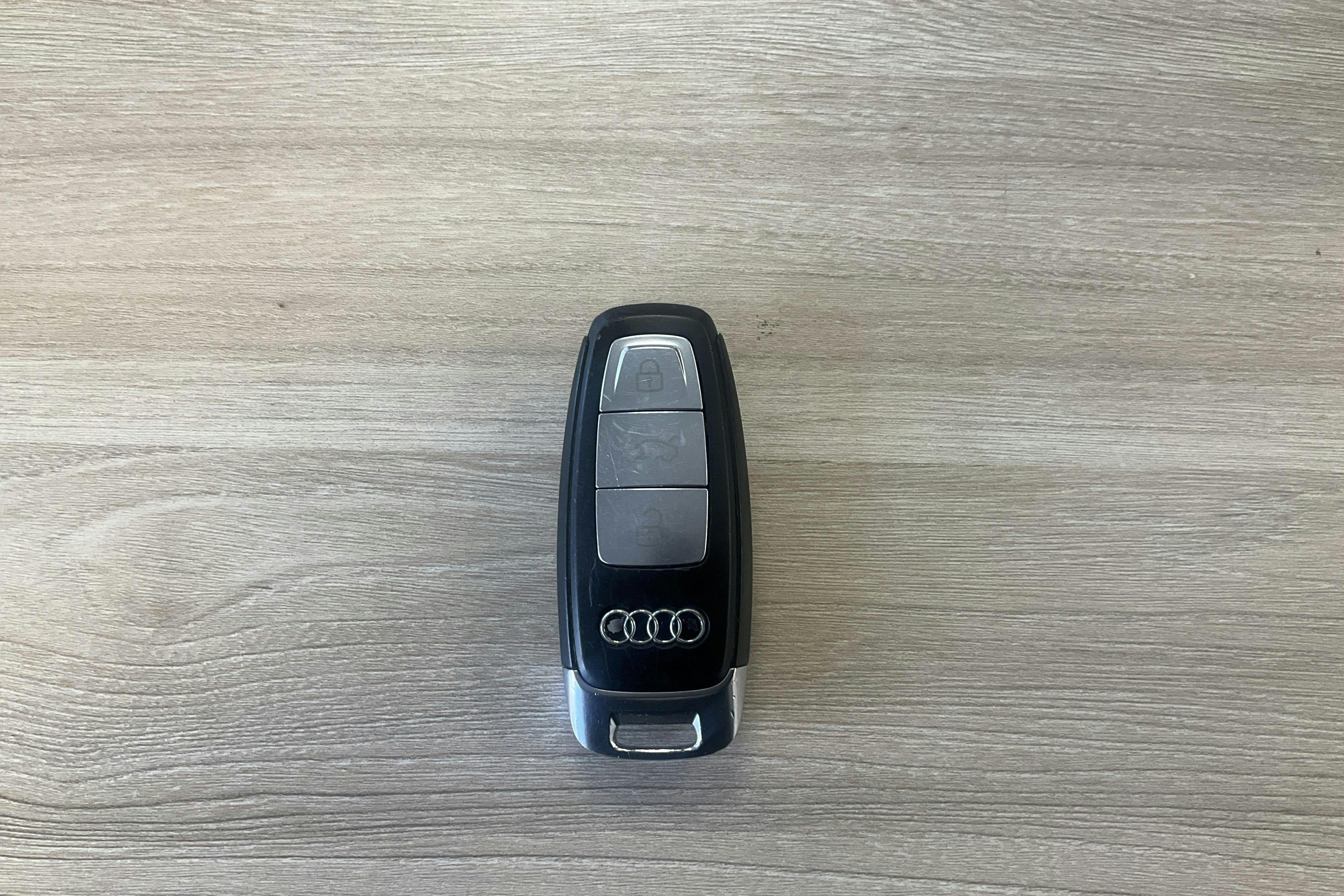 Presentationsfoto 20 av 20: Audi A6 Avant 40 TDI (204hk) - 13 312 mil - Automat - vit - 2019