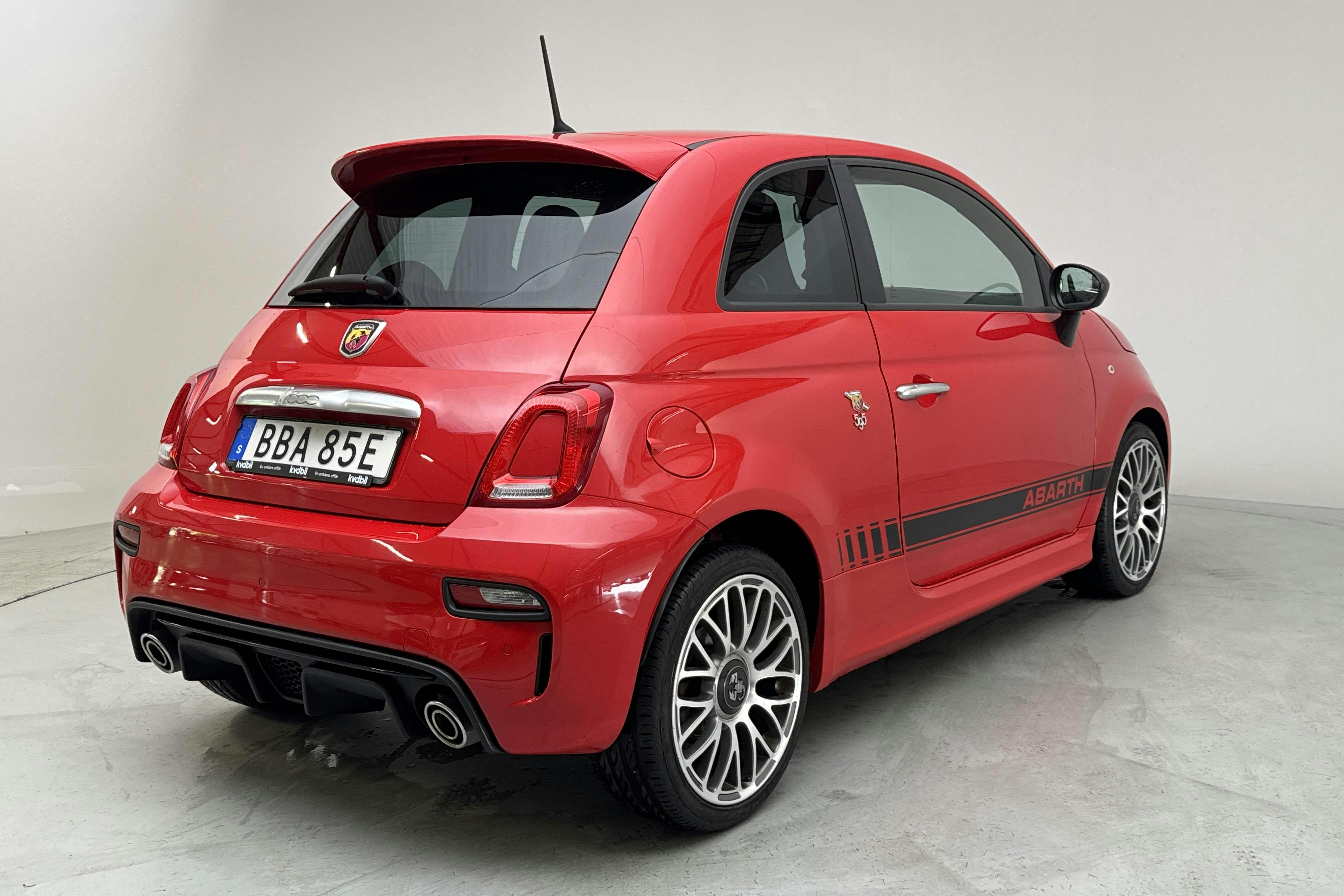 Abarth Abarth 595 (145hk) - 4 232 mil - Manuell - röd - 2019
