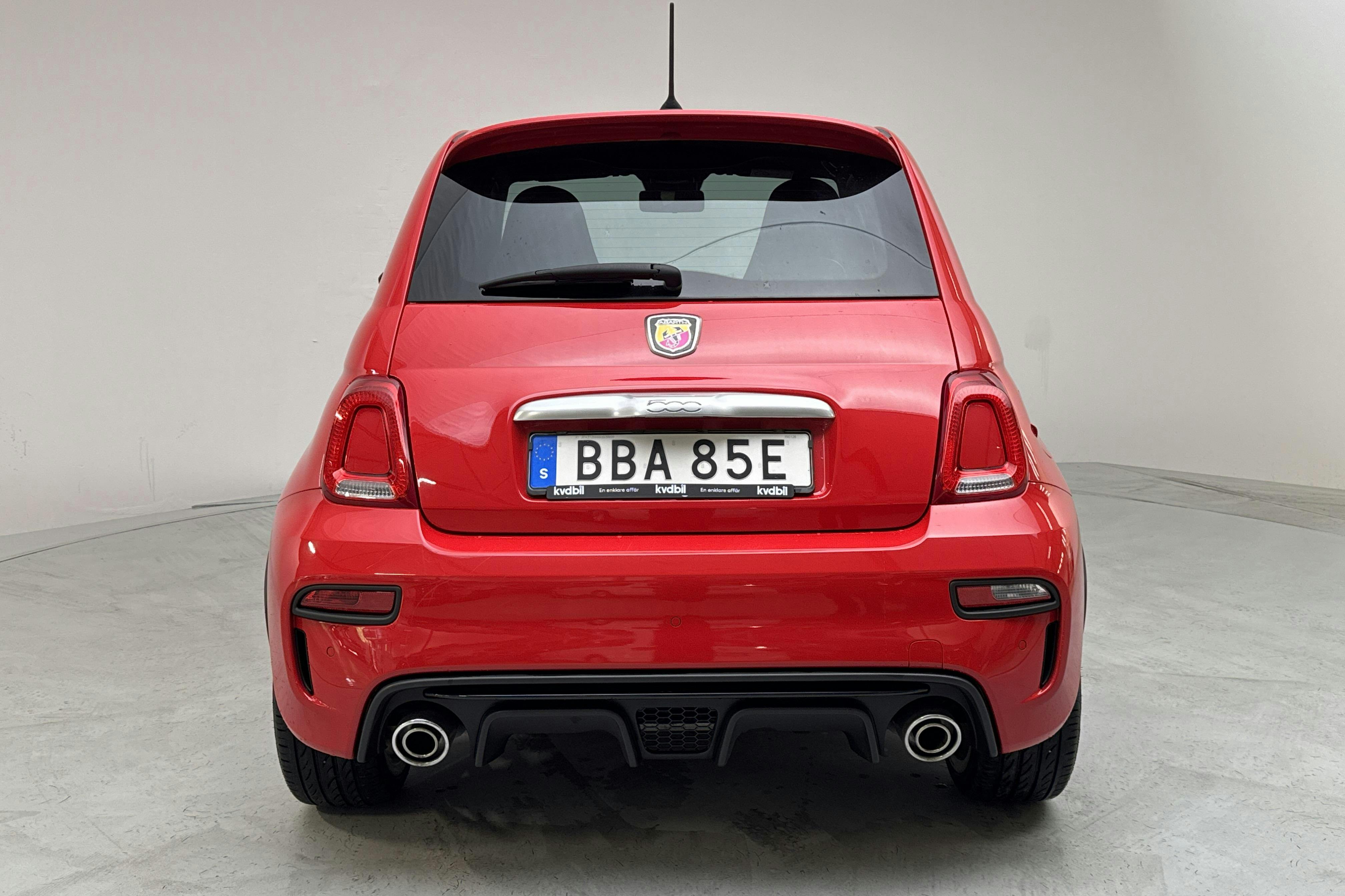 Abarth Abarth 595 (145hk) - 4 232 mil - Manuell - röd - 2019