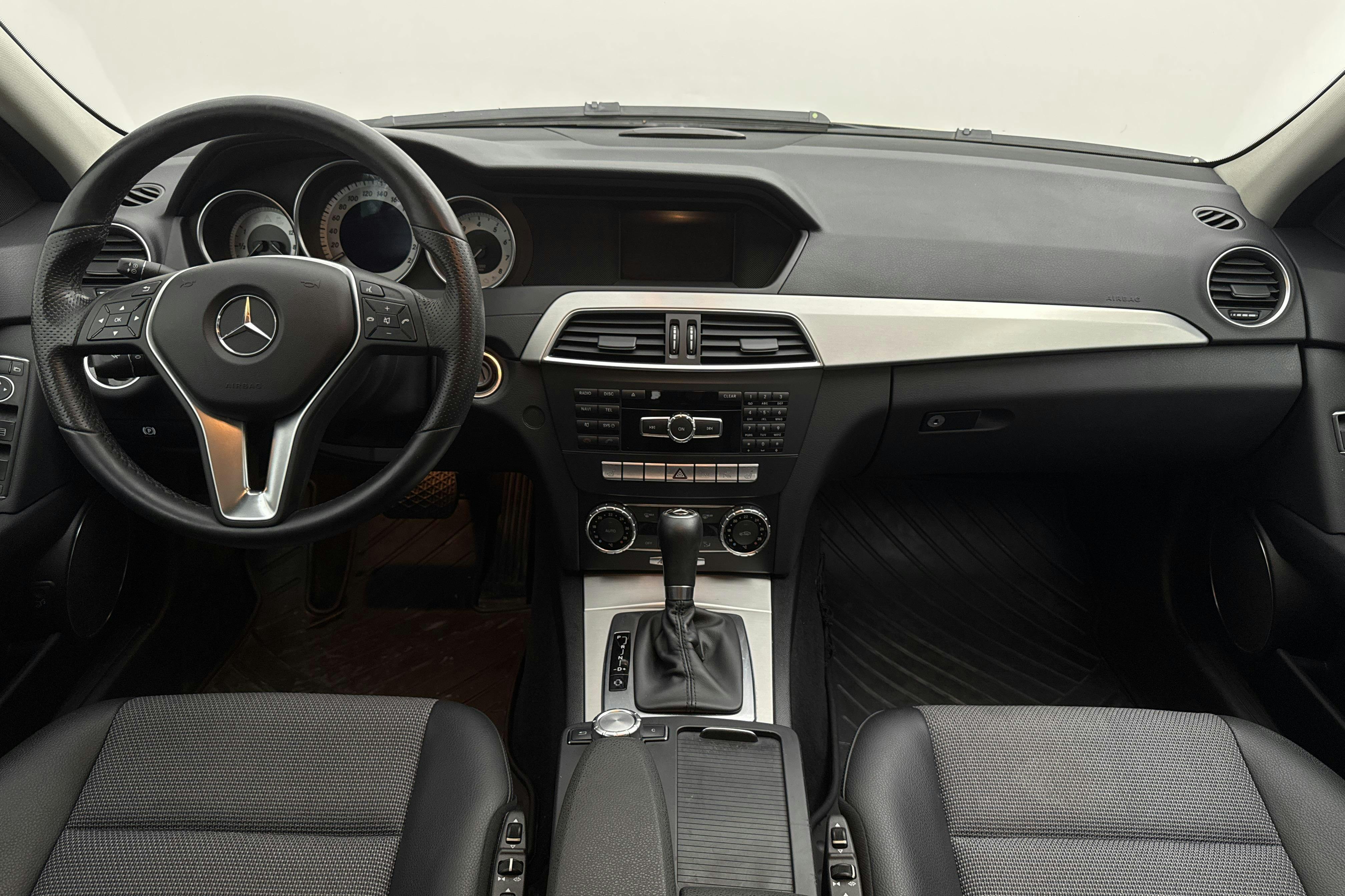 Mercedes C 180 Kombi S204 (156hk) - 68 760 km - Automaatne - Light Brown - 2012