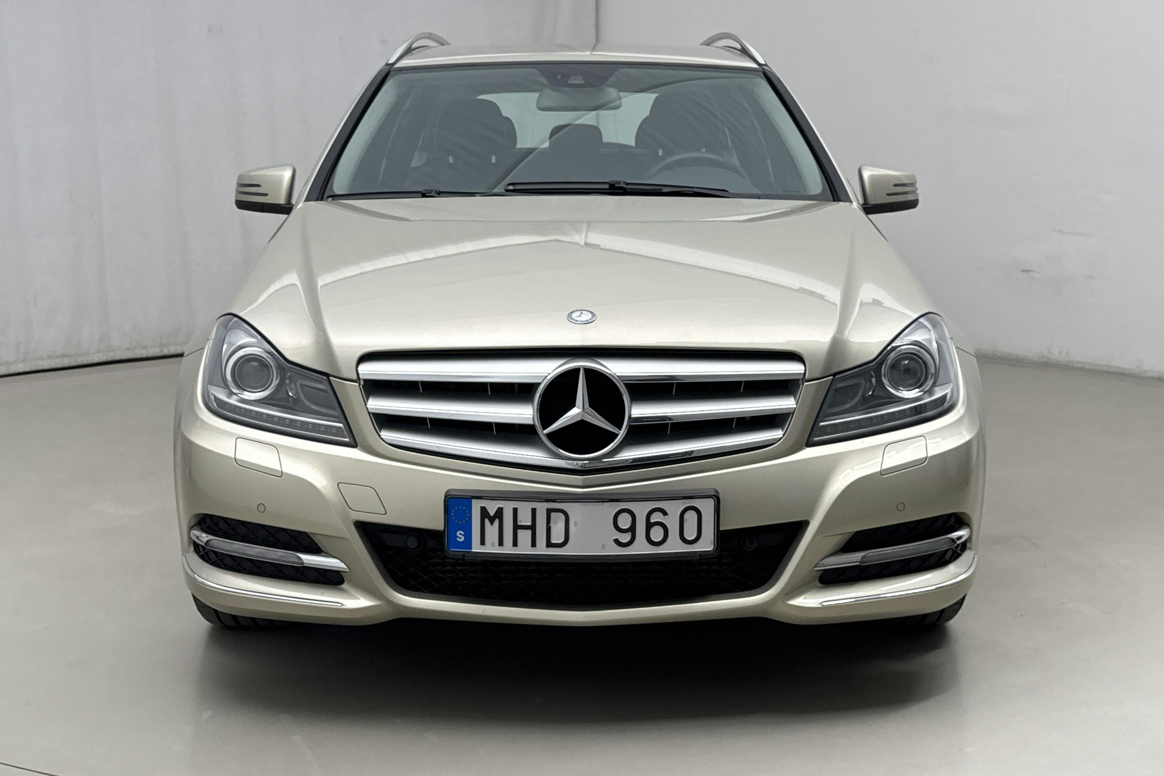 Mercedes C 180 Kombi S204 (156hk) - 68 760 km - Automaatne - Light Brown - 2012