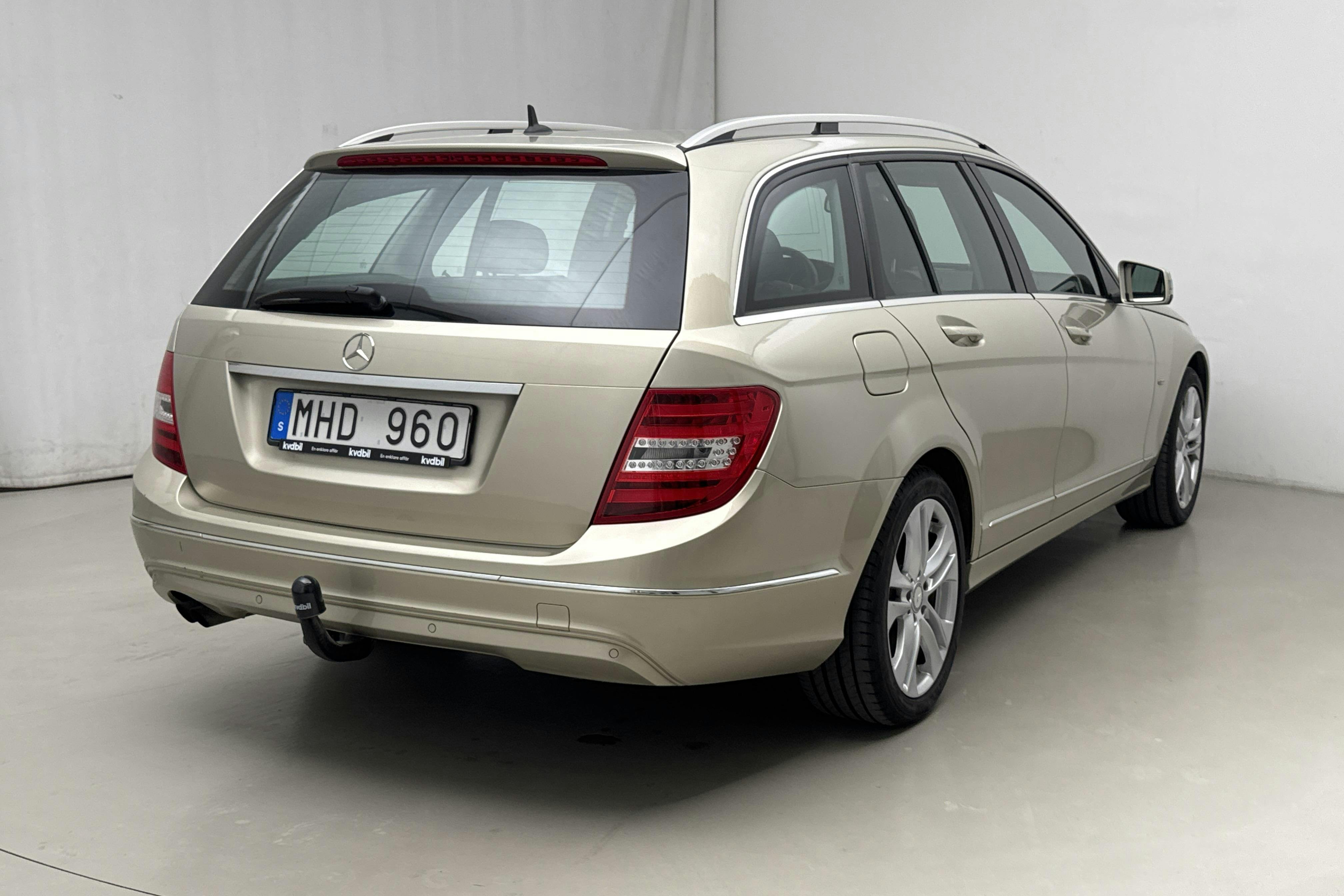 Mercedes C 180 Kombi S204 (156hk) - 68 760 km - Automaatne - Light Brown - 2012