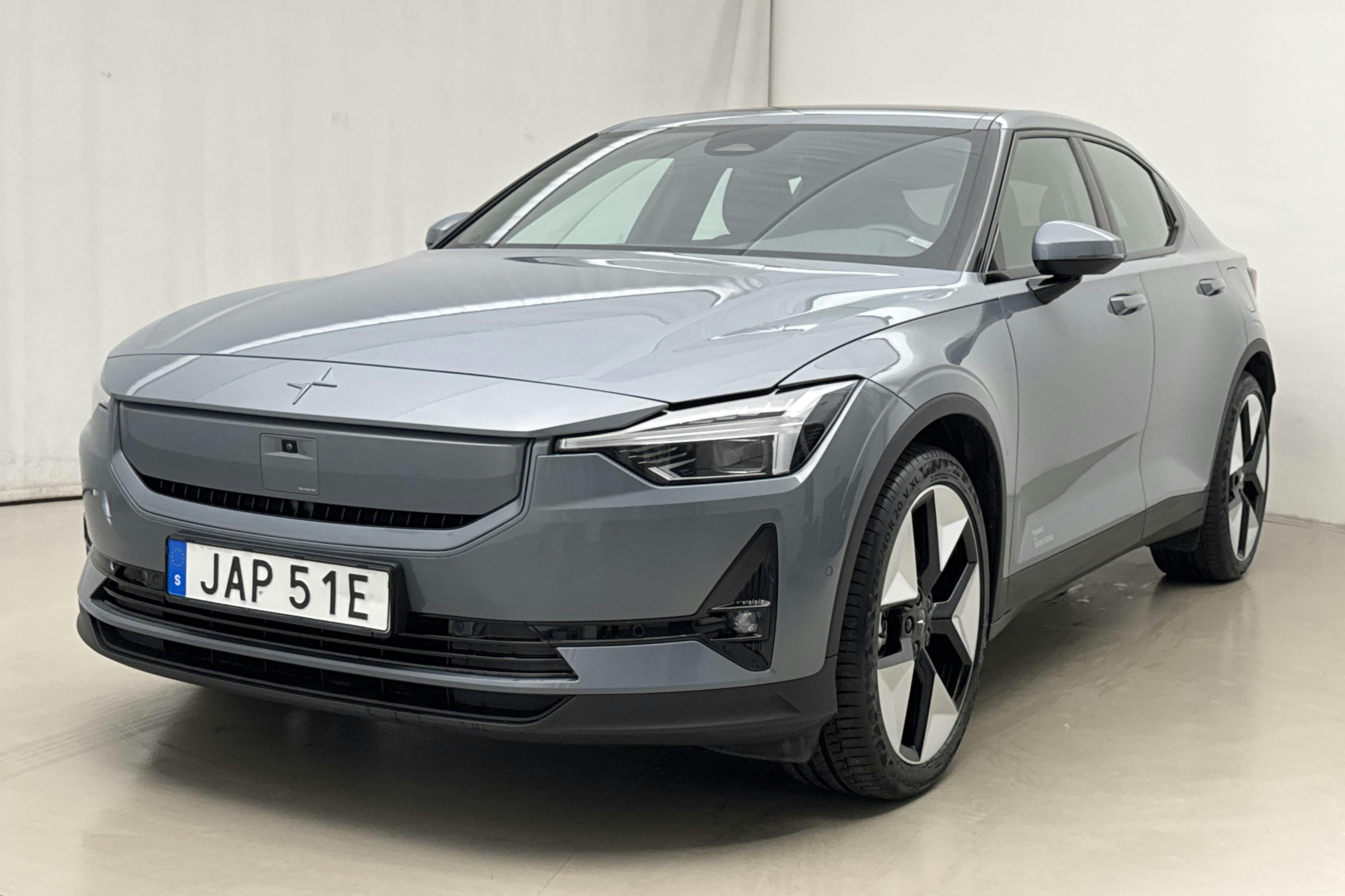 Polestar 2 Long range Single motor (296hk) - 22 750 km - Automaattinen - harmaa - 2024