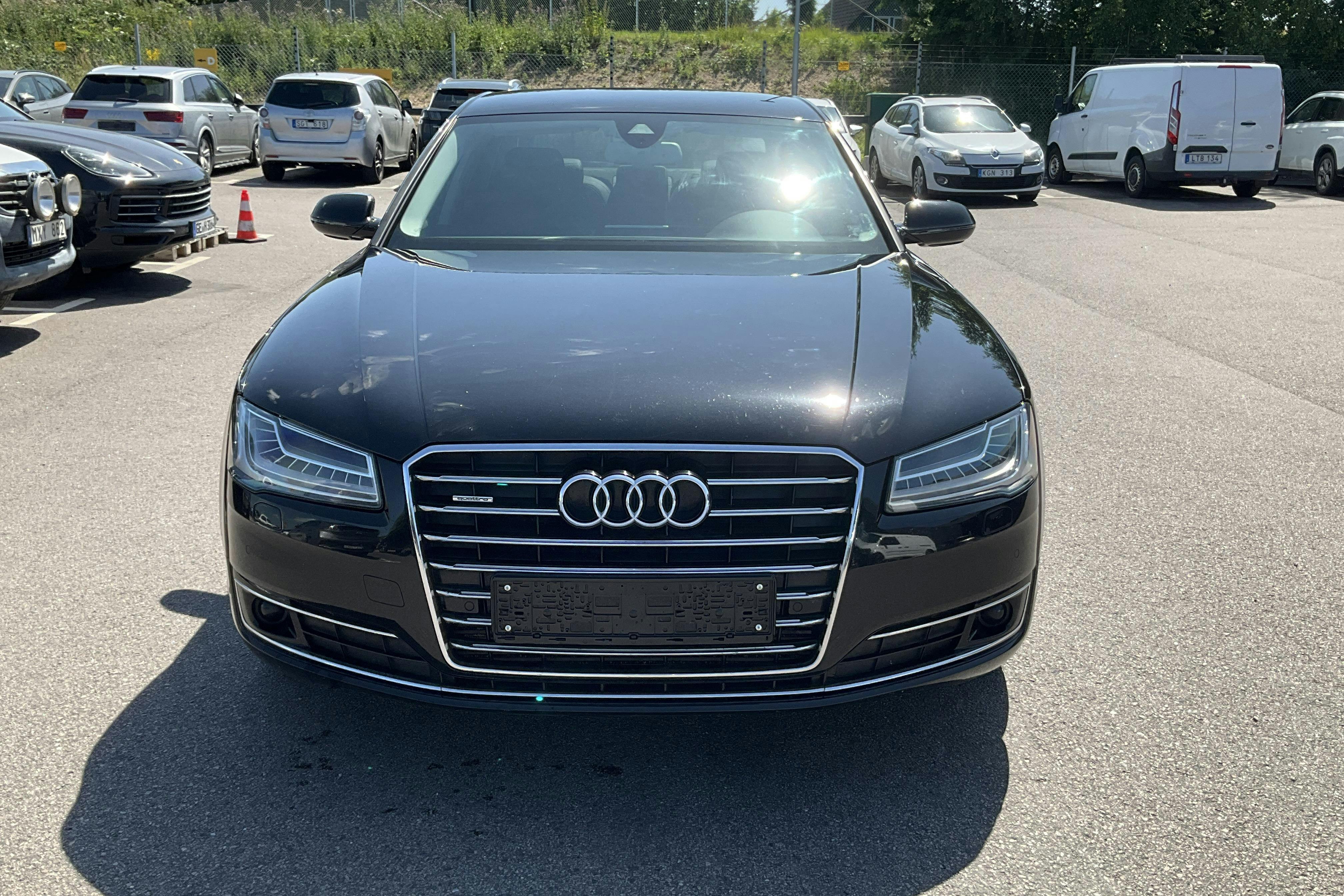 Audi A8 3.0 TDI quattro (262hk) - 18 536 mil - Automat - svart - 2016