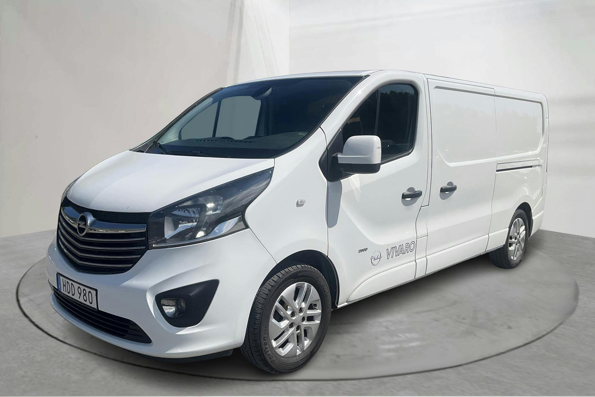Opel Vivaro 1.6 BITURBO (125hk) - 10 959 mil - Manuell - vit - 2017