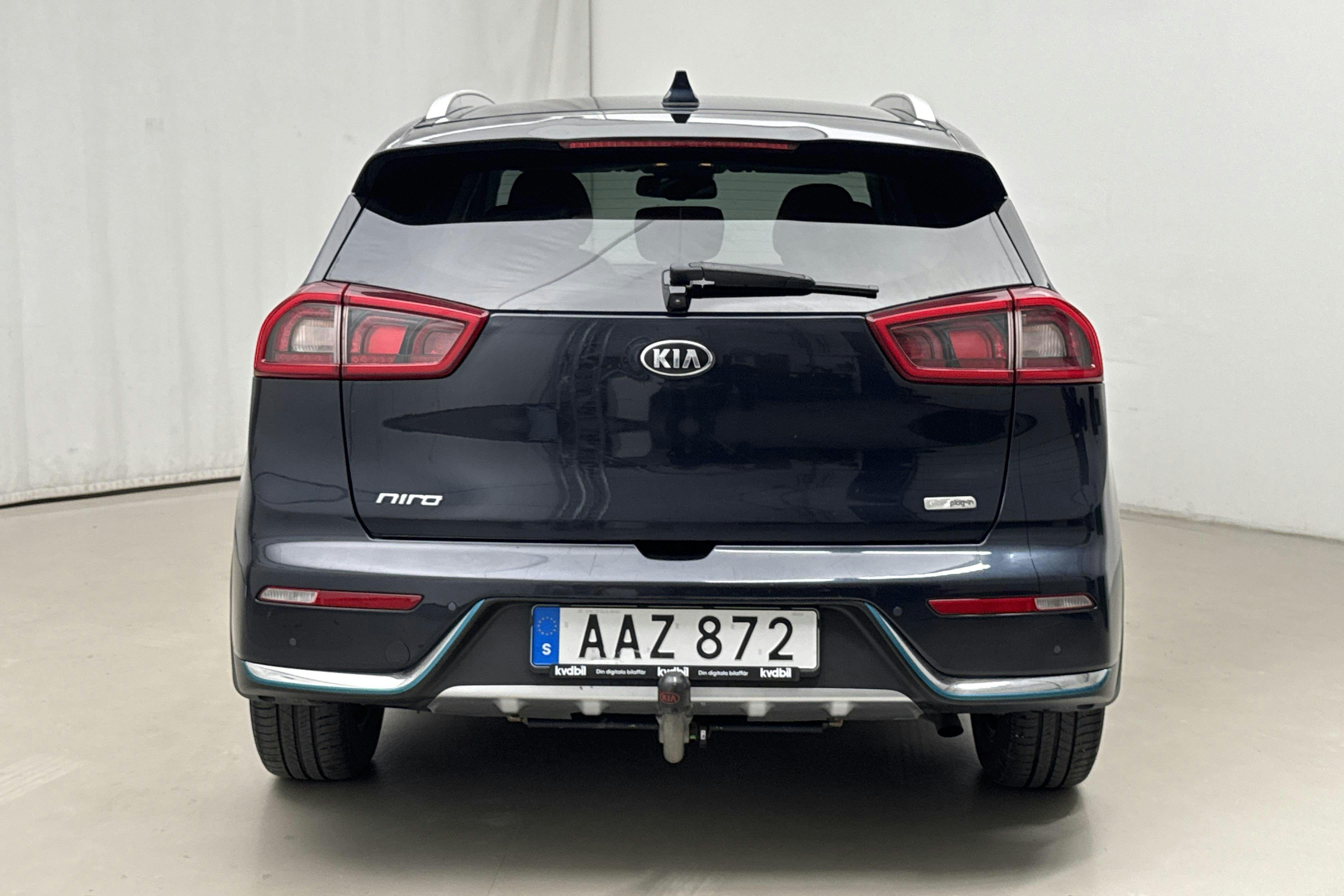 KIA Niro Plug-in Hybrid 1.6 (141hk) - 7 800 mil - Automat - blå - 2018