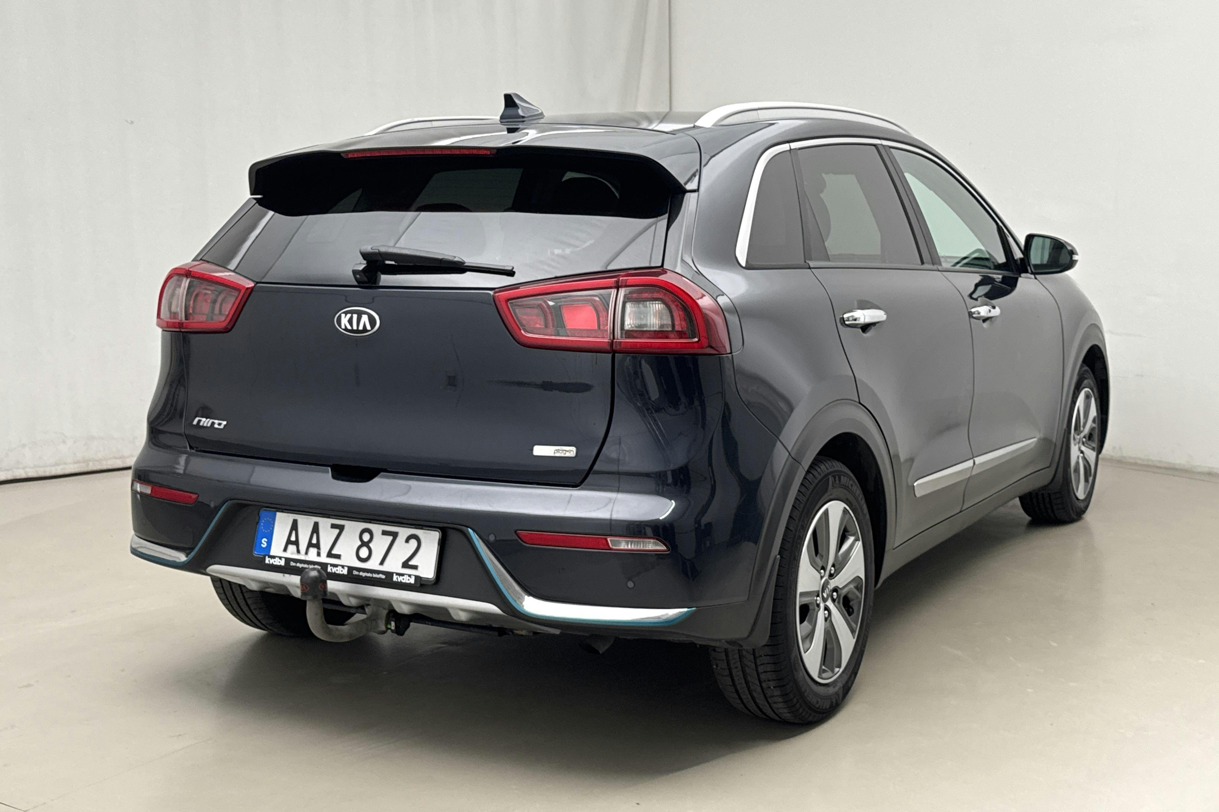 KIA Niro Plug-in Hybrid 1.6 (141hk) - 7 800 mil - Automat - blå - 2018