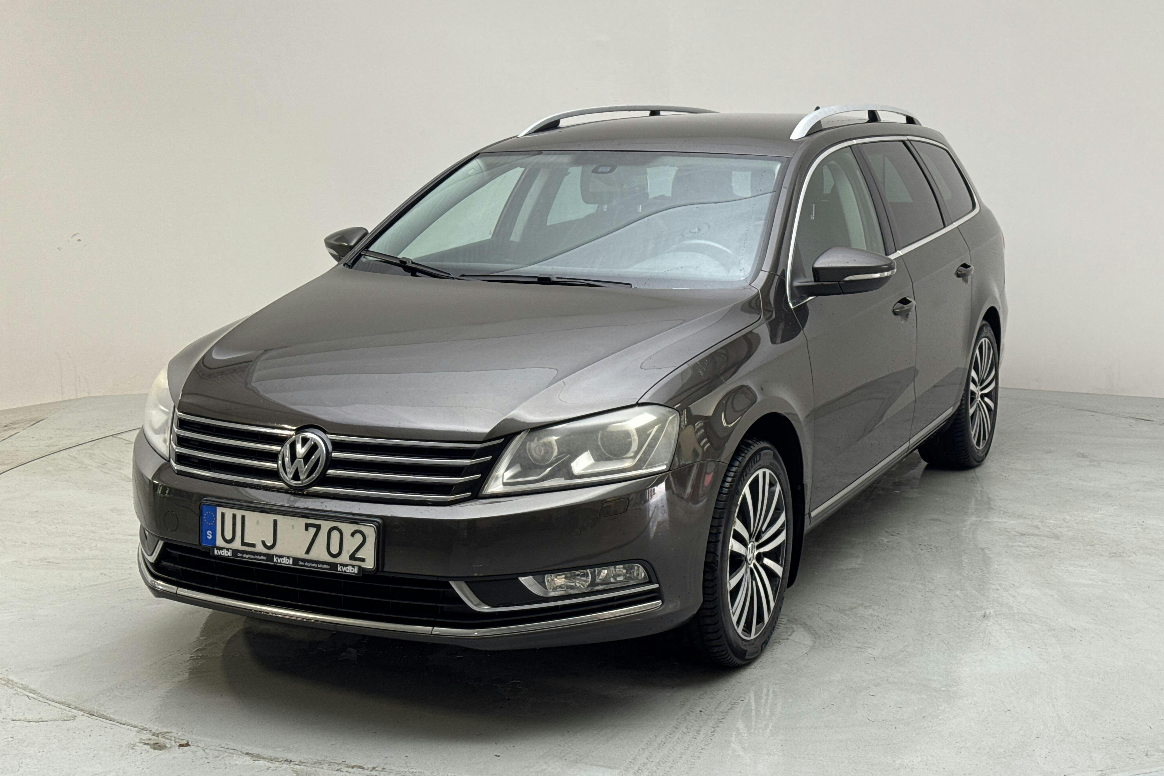 VW Passat 1.4 TSI EcoFuel Variant (150hk) - 164 620 km - Manualna - Dark Brown - 2014