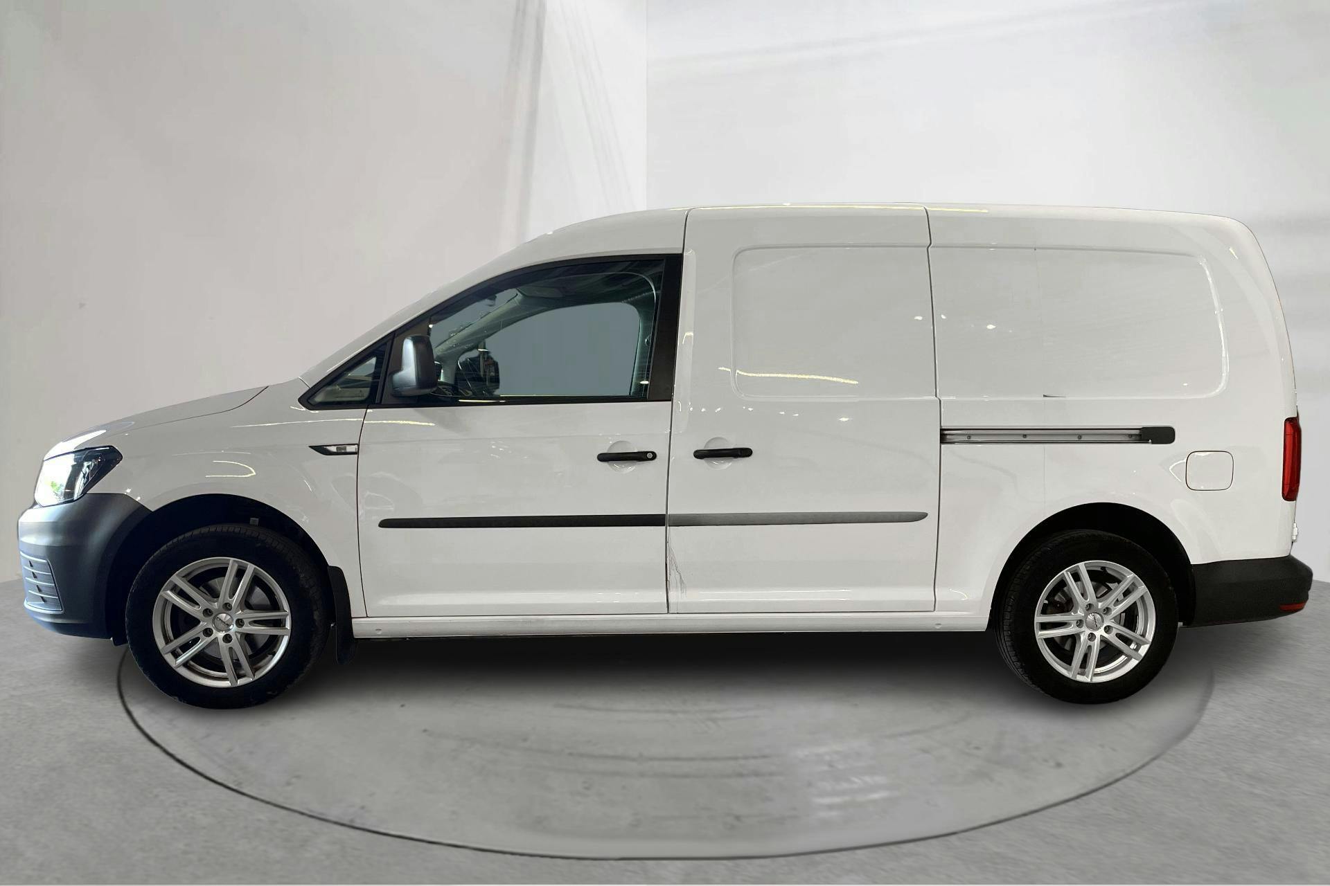 Presentationsfoto 2 av 14: VW Caddy 1.4 TSI Skåp (125hk) - 3 779 mil - Automat - vit - 2019