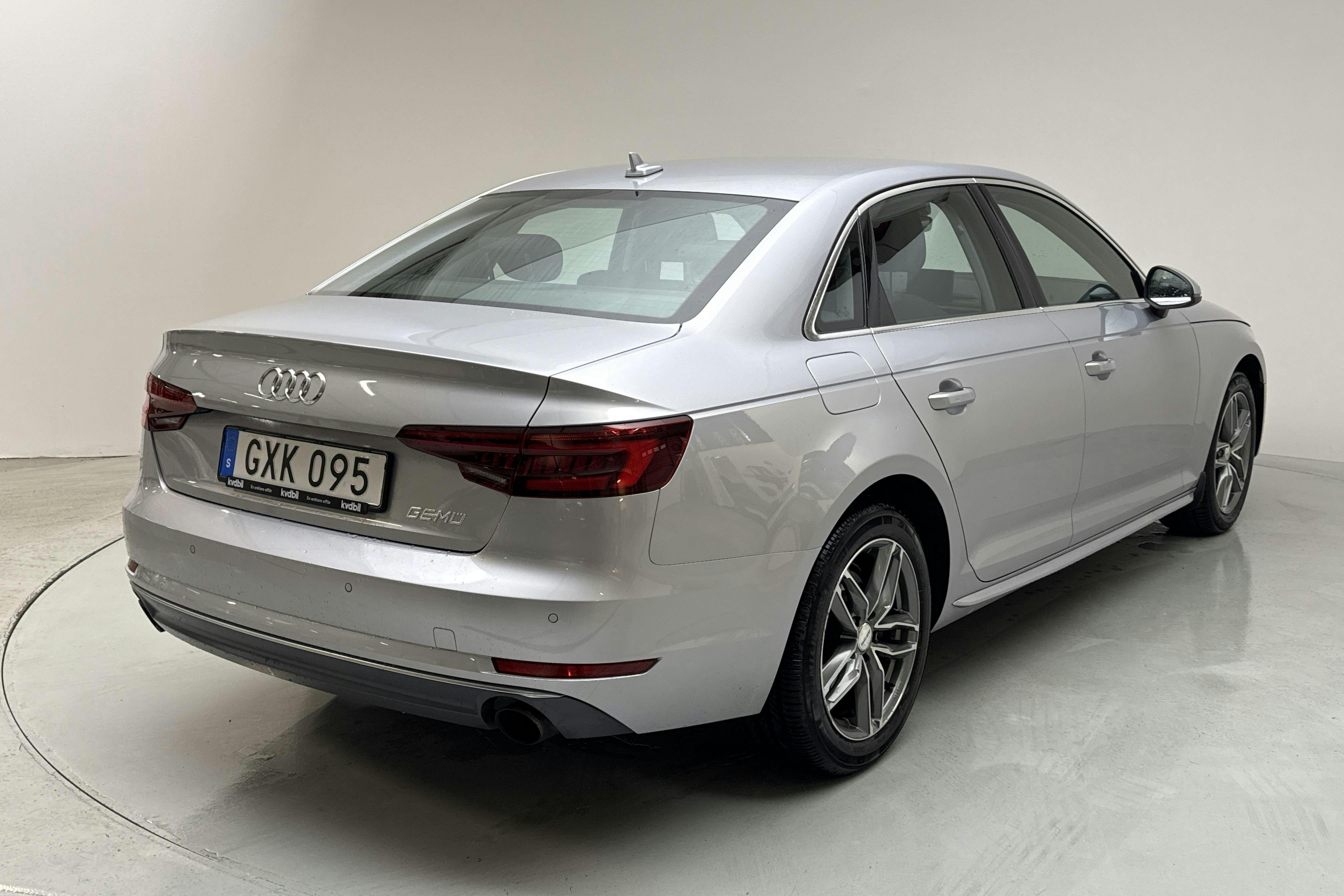 Audi A4 2.0 TFSI (190hk) - 101 360 km - Automatic - silver - 2018