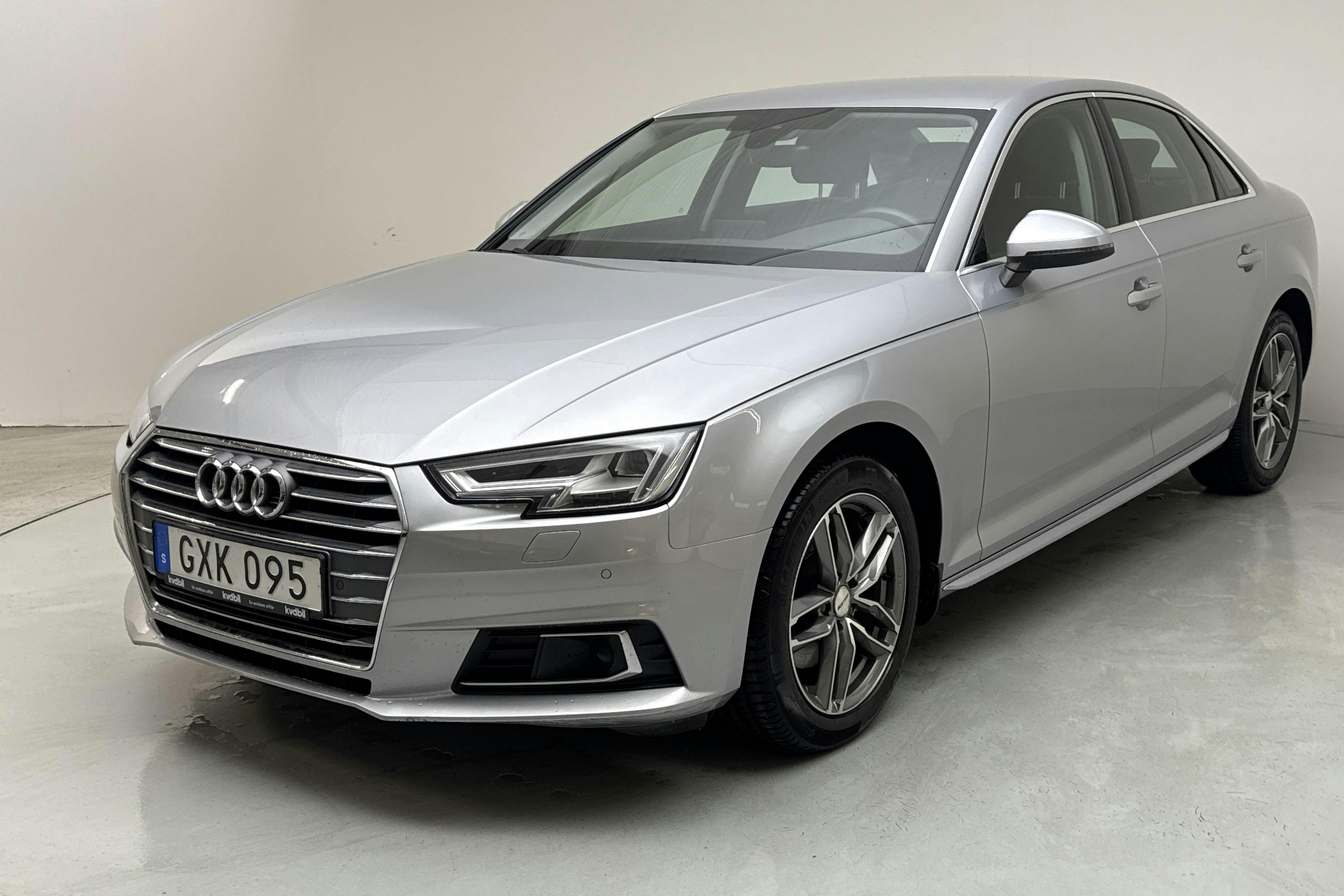 Presentation photo 1 of 13: Audi A4 2.0 TFSI (190hk) - 101 360 km - Automatic - silver - 2018