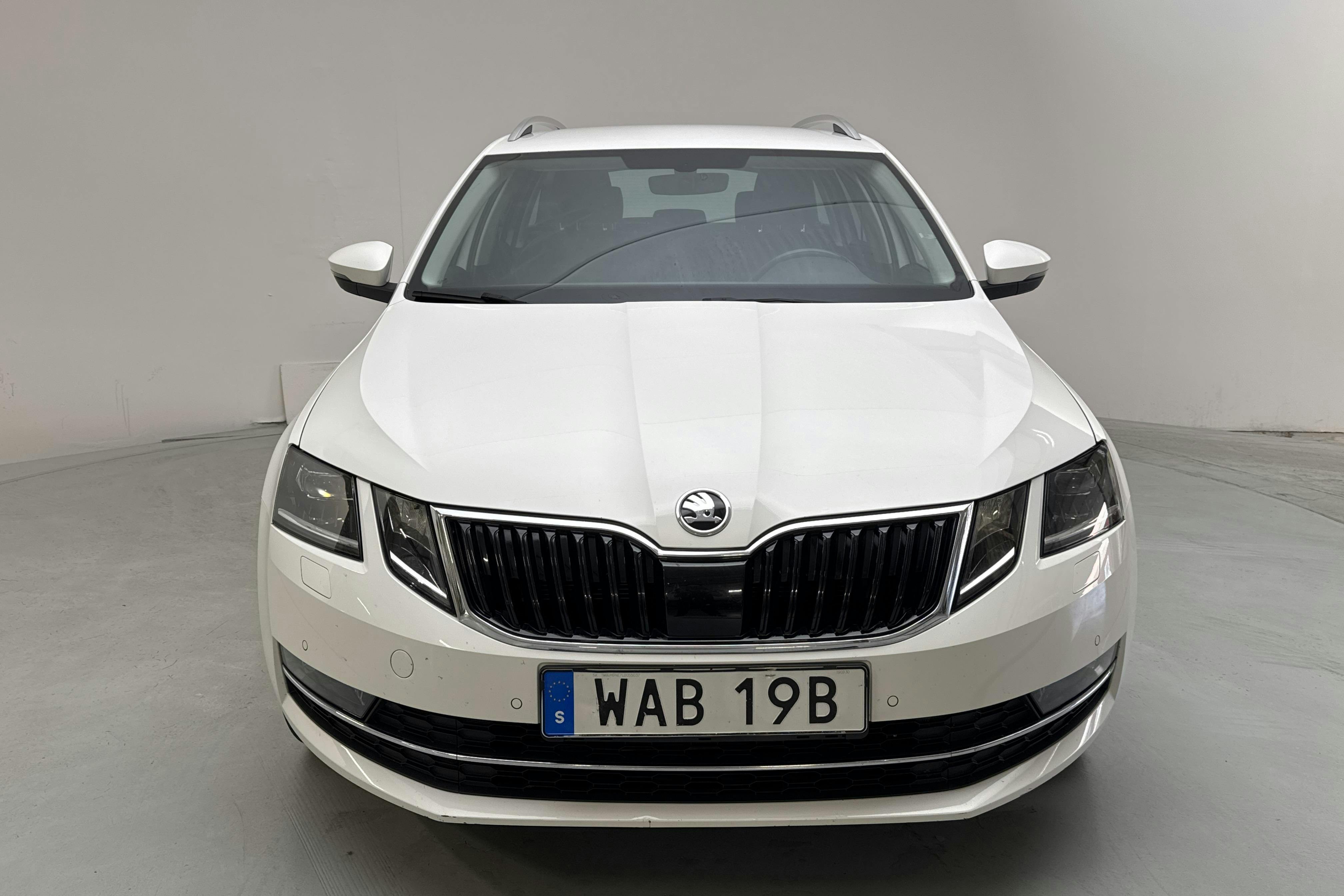 Skoda Octavia III 1.5 TSI G-TEC Combi (130hk) - 15 854 mil - Automat - vit - 2020