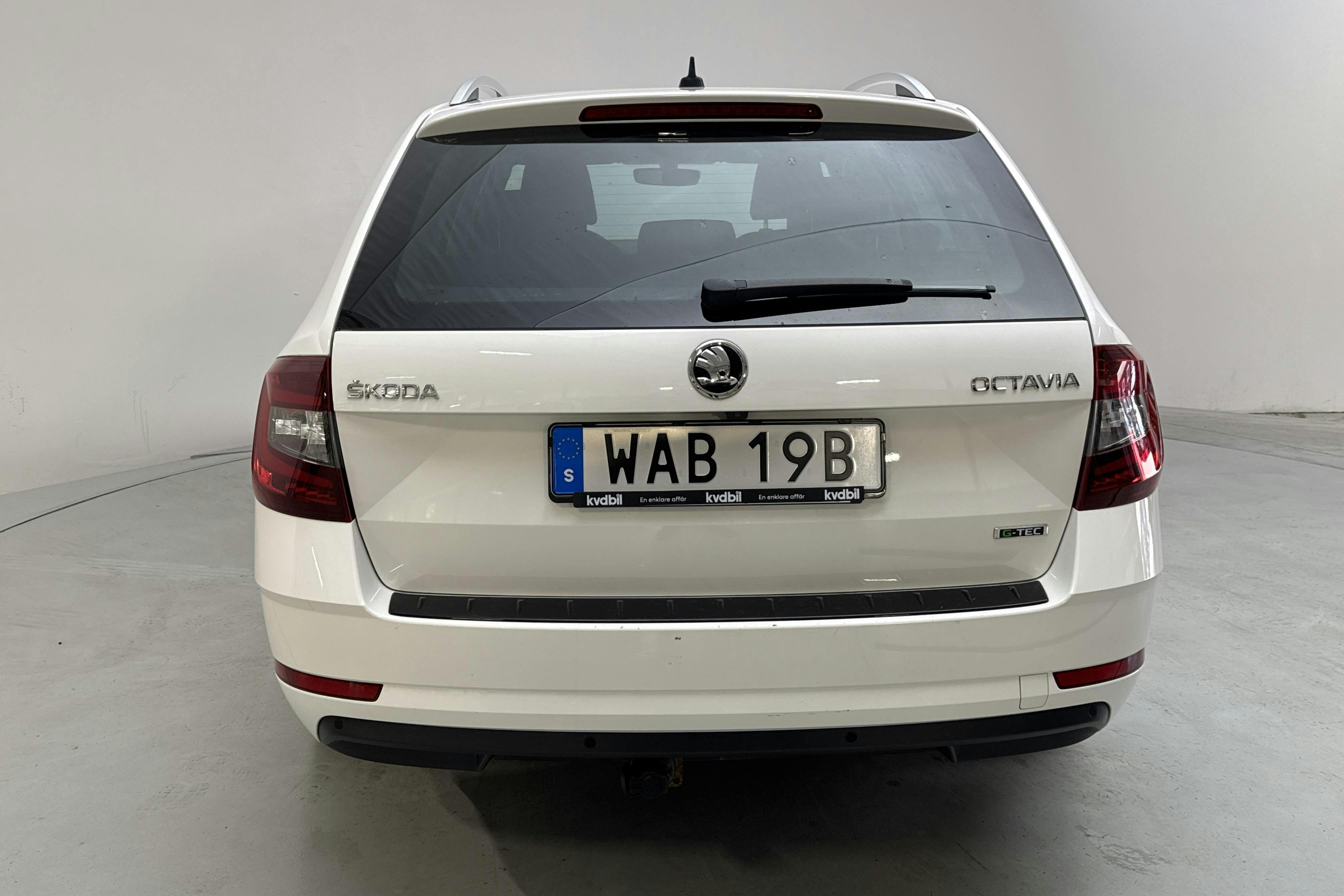 Skoda Octavia III 1.5 TSI G-TEC Combi (130hk) - 15 854 mil - Automat - vit - 2020