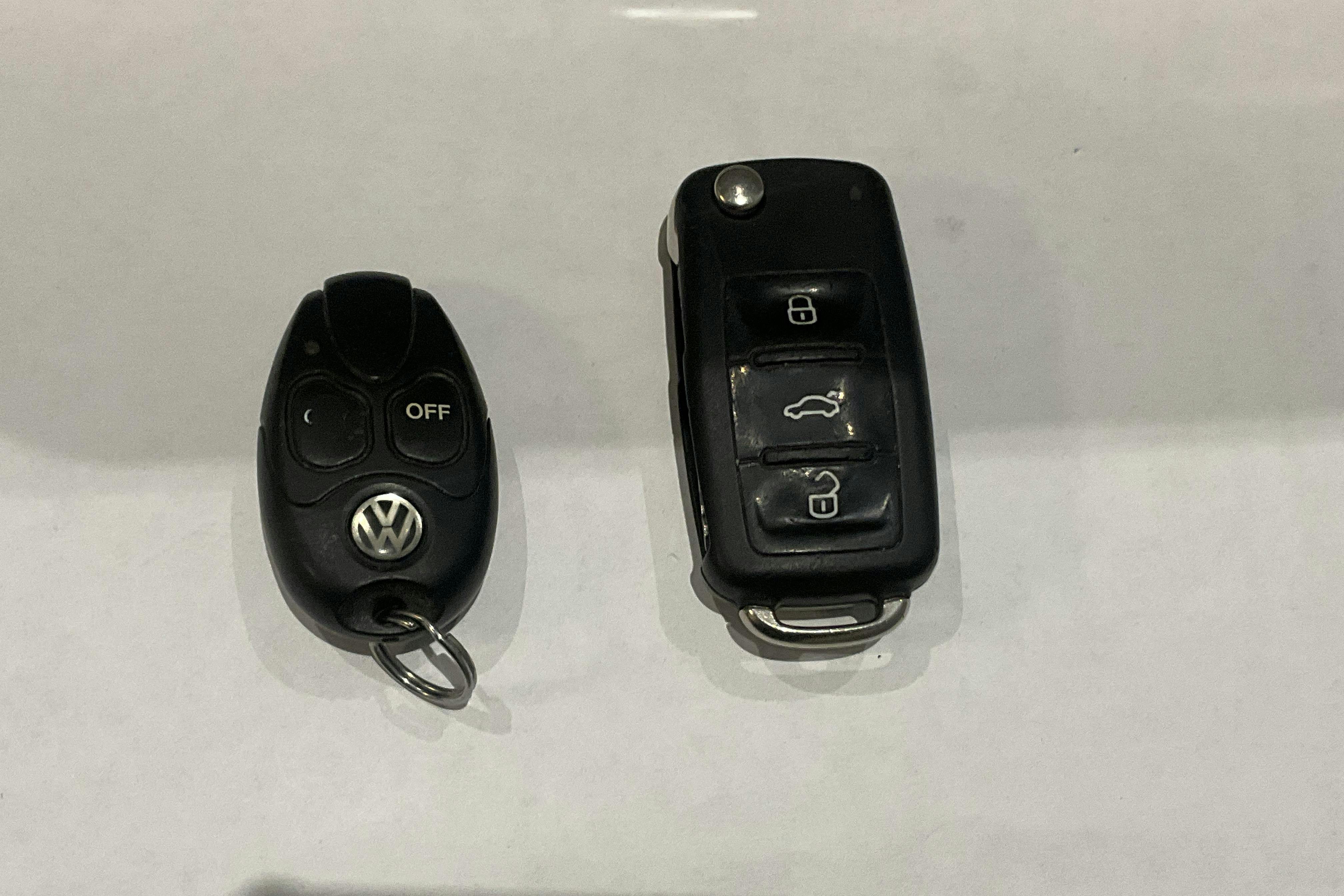 Esitlusfoto 14 aadressil 14: VW Caddy 2.0 TDI Skåp (102hk) - 103 210 km - Automaatne - valge - 2017