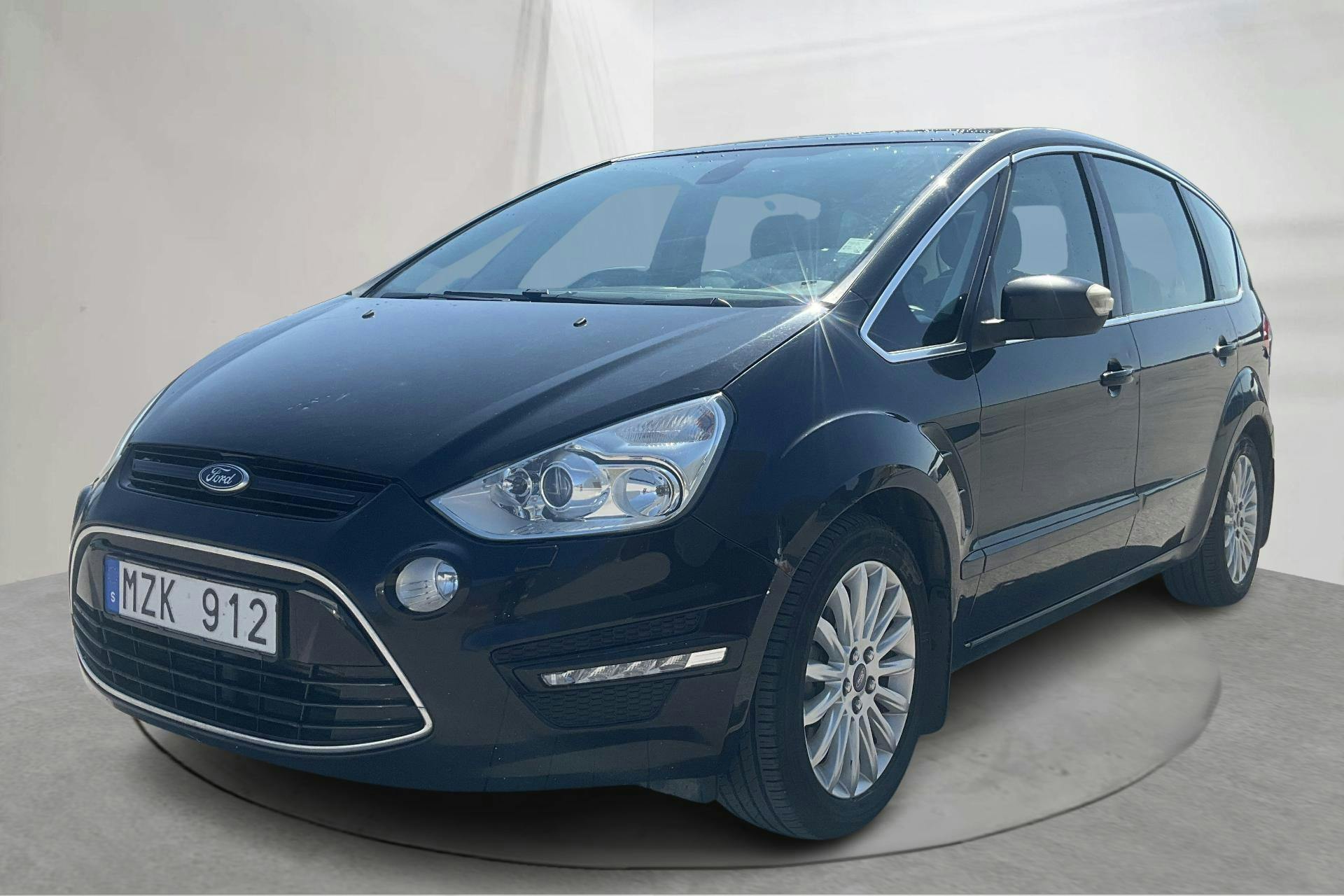 Ford S-MAX 2.0 Duratorq TDCi (140hk) - 239 380 km - Automatic - black - 2013