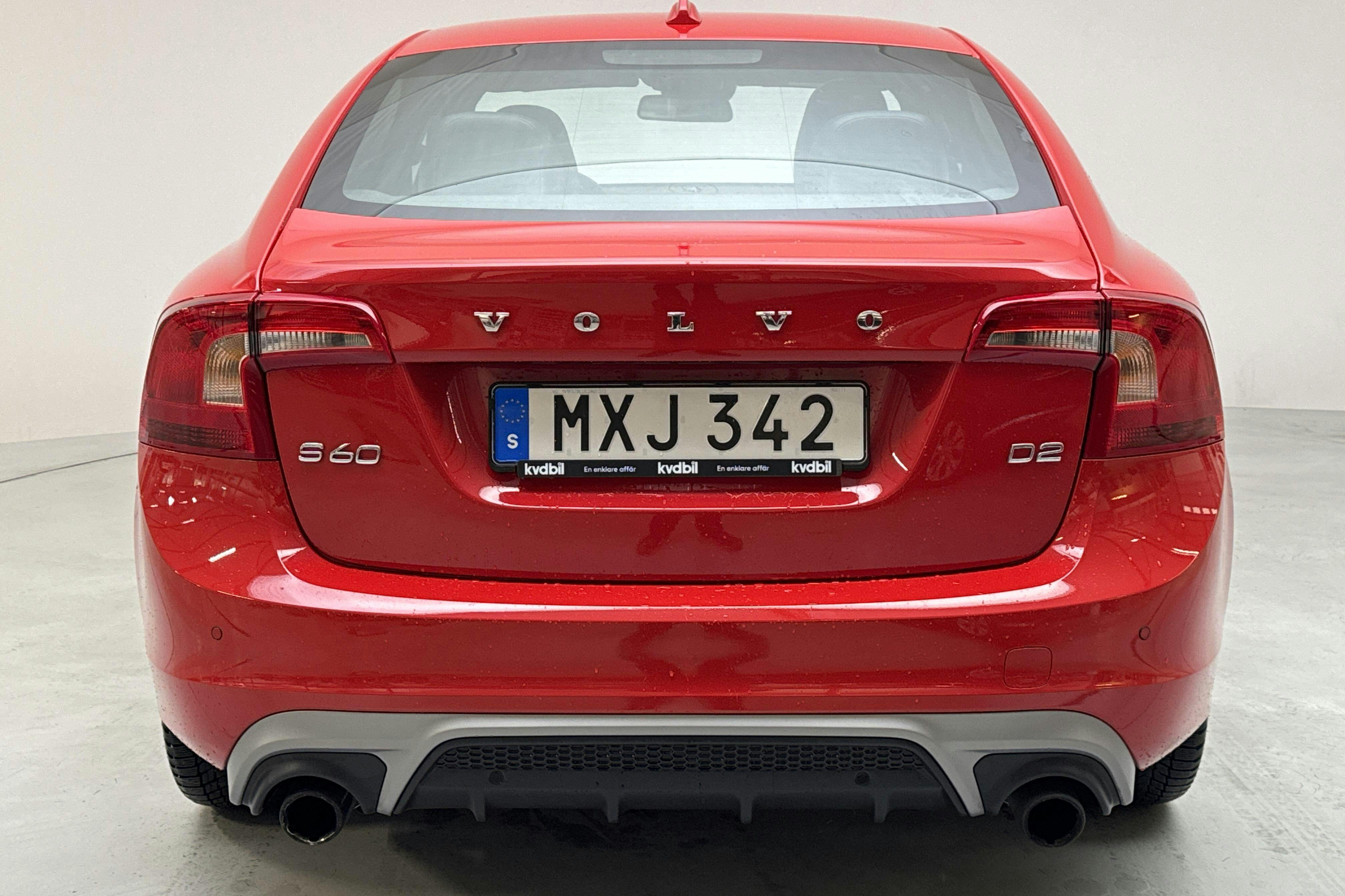 Volvo S60 D2 (120hk) - 114 270 km - Automaatne - punane - 2016