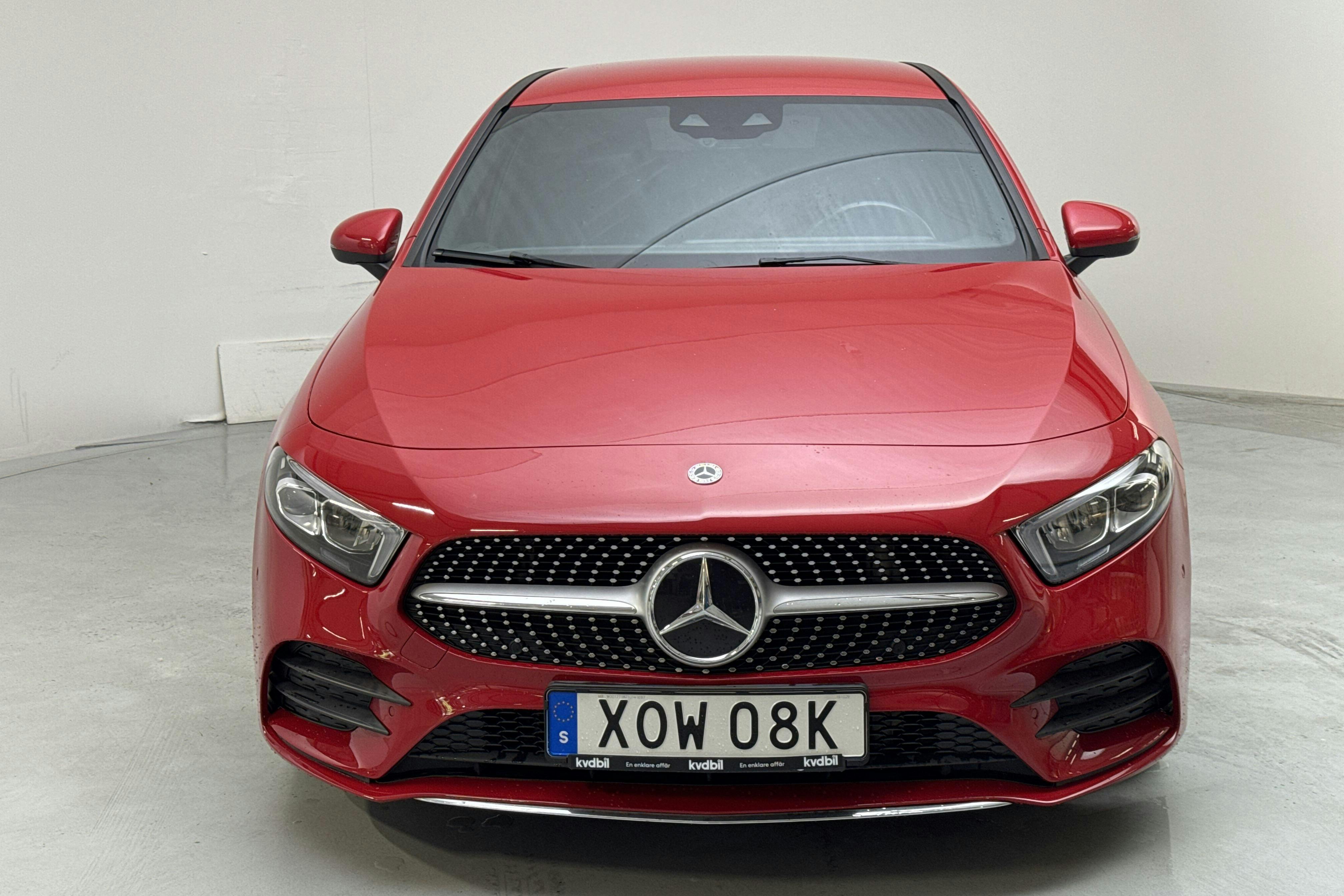 Mercedes A 200 Sedan V177 (163hk) - 99 070 km - Automatic - red - 2020