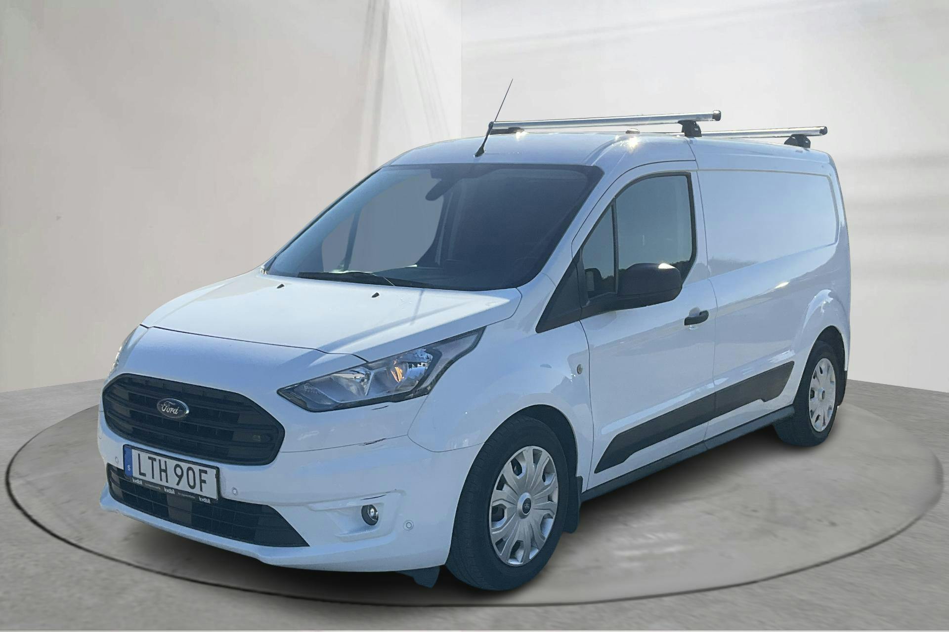 Presentationsfoto 1 av 13: Ford Transit Connect 1.5 EcoBlue (100hk) - 3 956 mil - Automat - vit - 2020